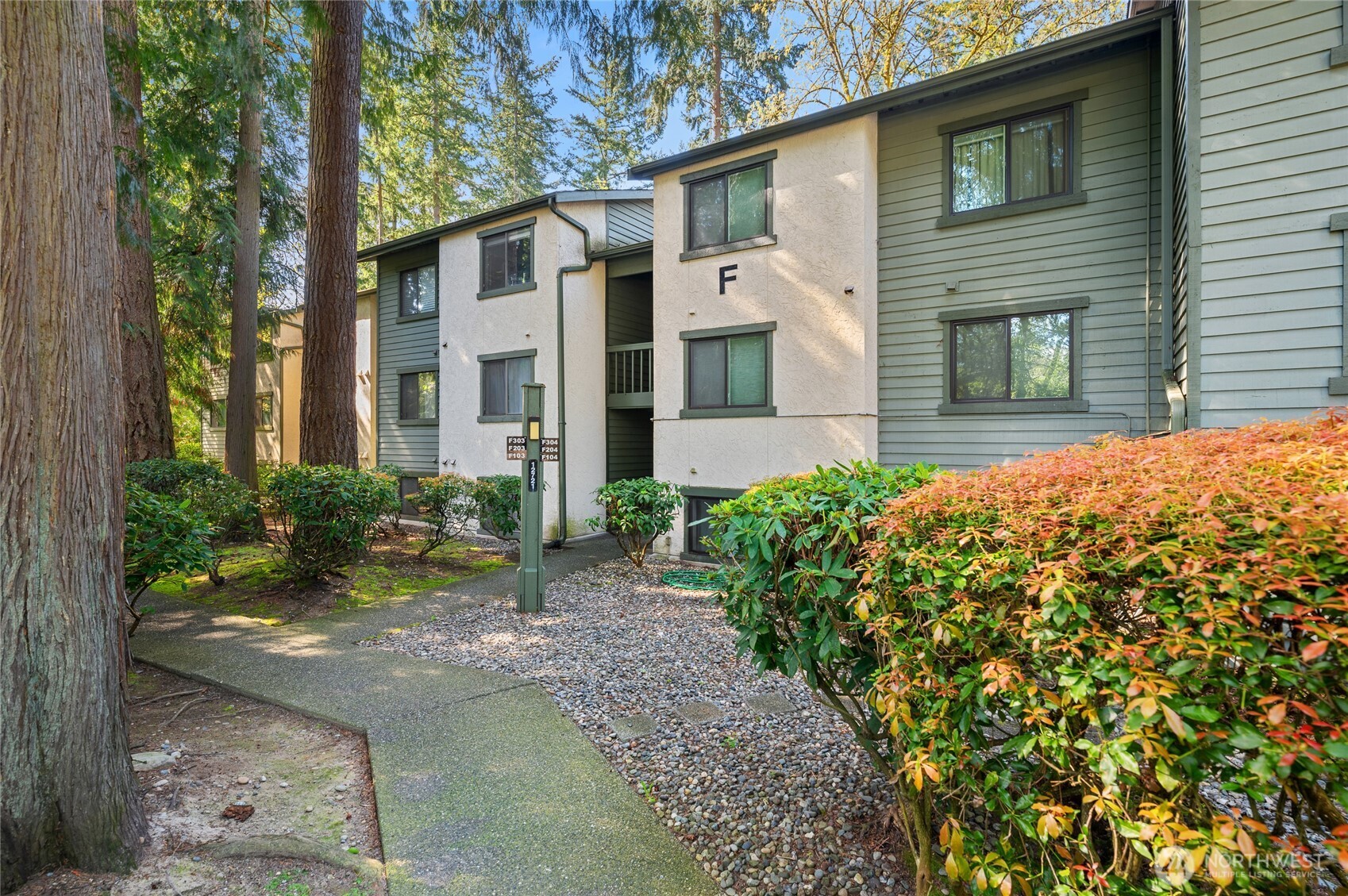 12721 NE 129th Court Unit: F301