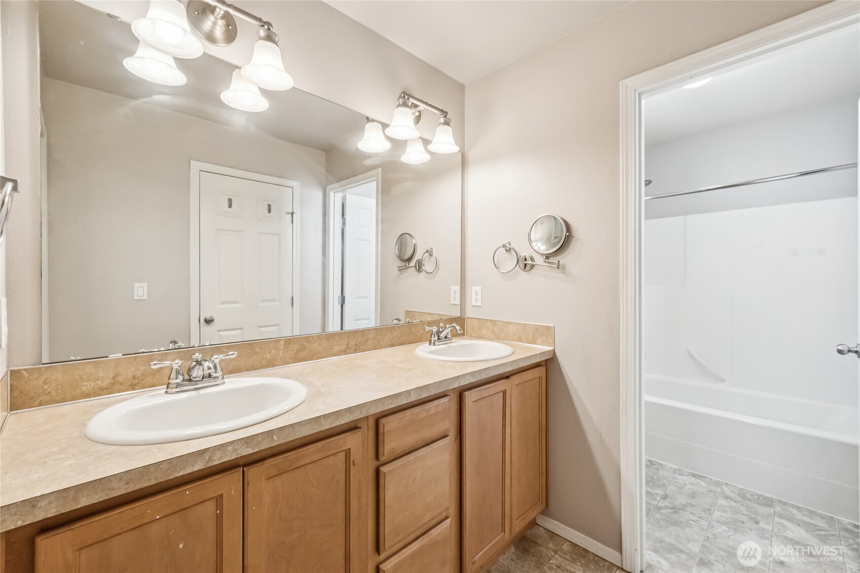 19011 19th Avenue Ct E