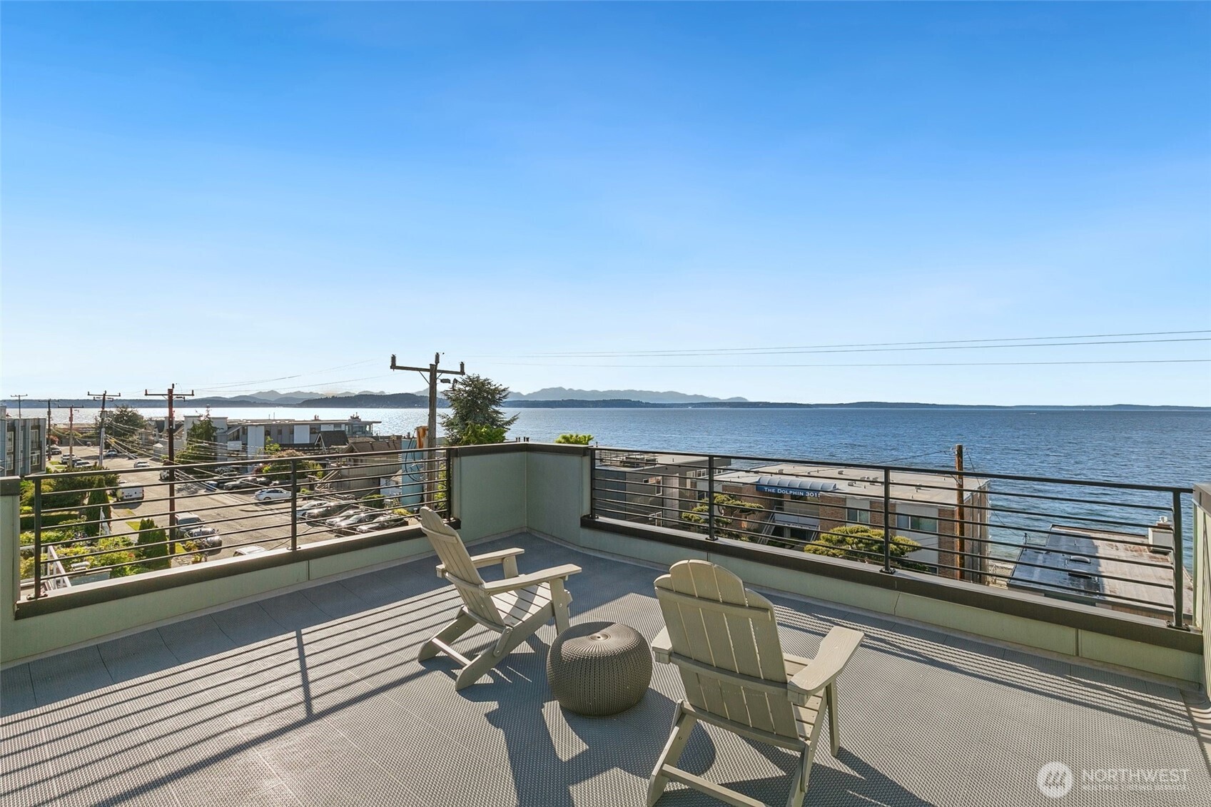 3008 Alki Avenue SW