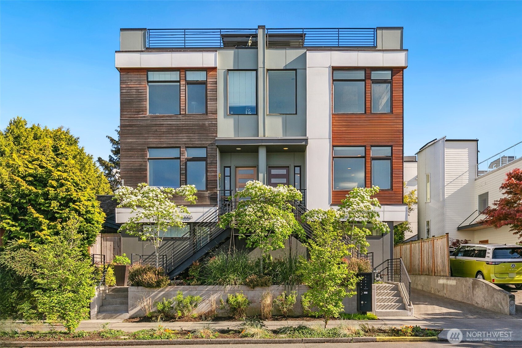 3008 Alki Avenue SW