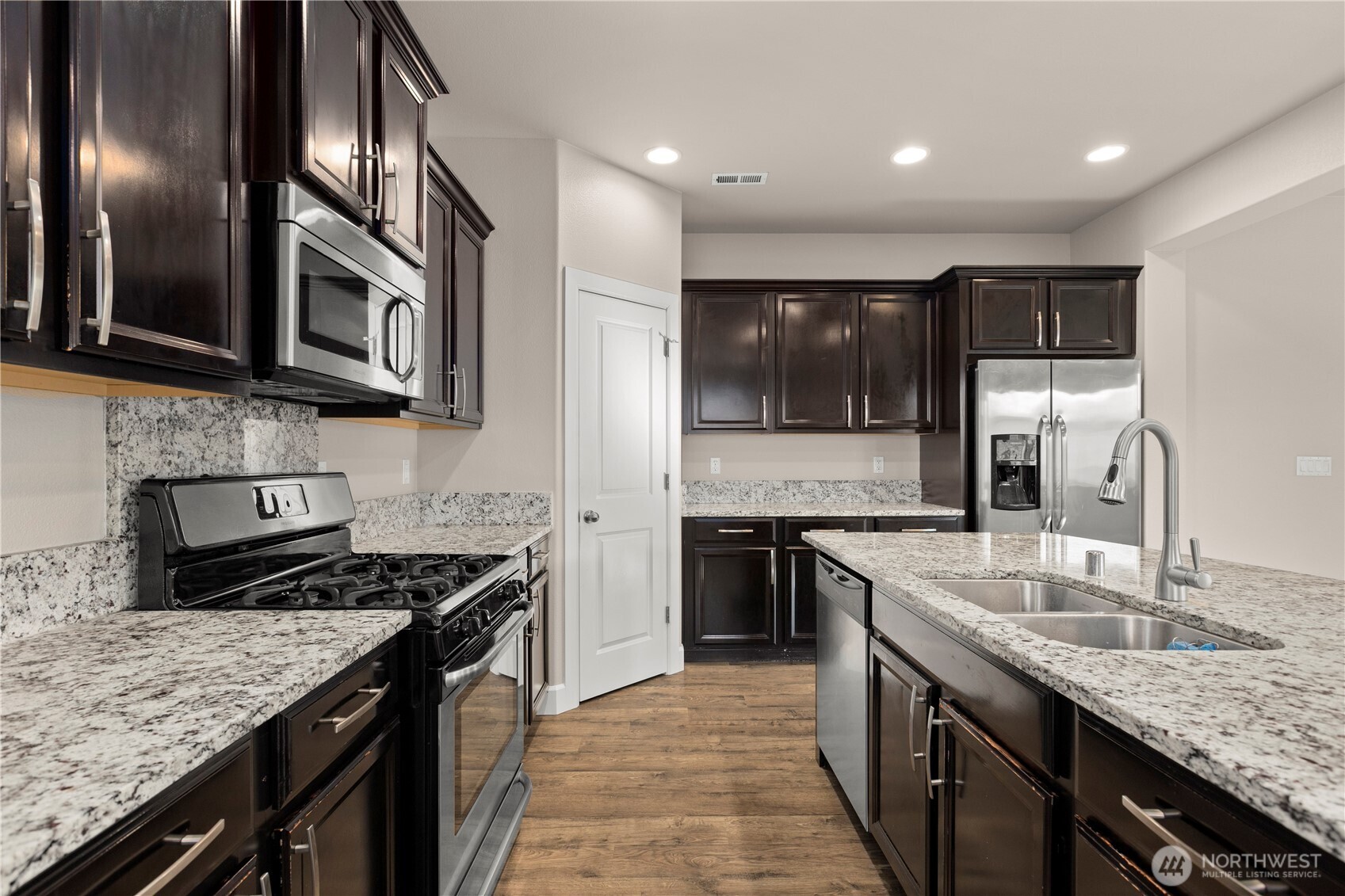 1909 184th Street Ct E