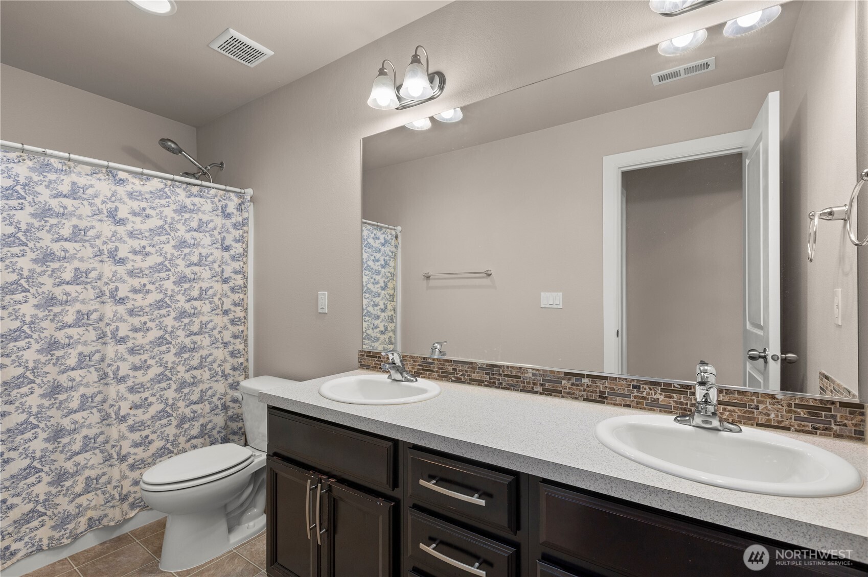 1909 184th Street Ct E