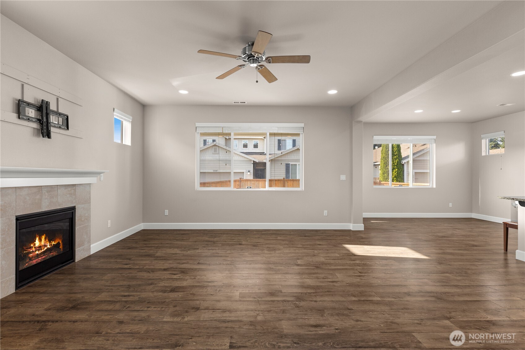 1909 184th Street Ct E