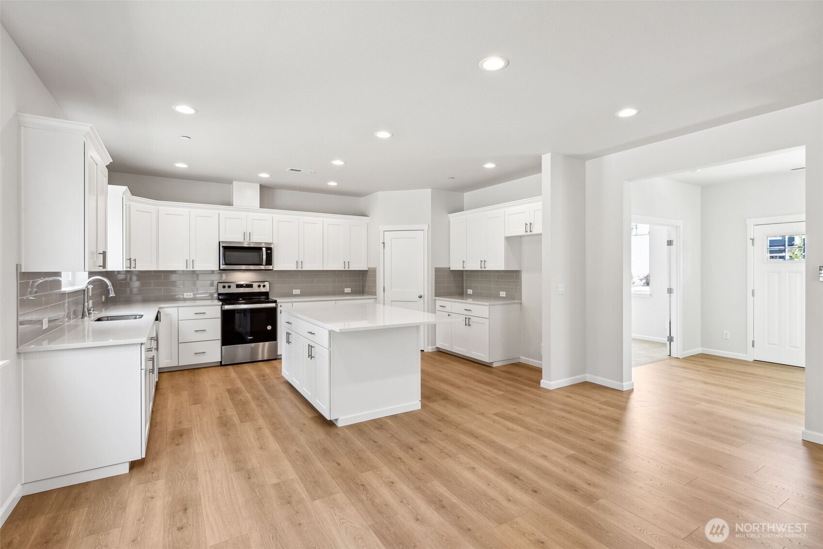16712 8th Avenue Ct E Unit: 09