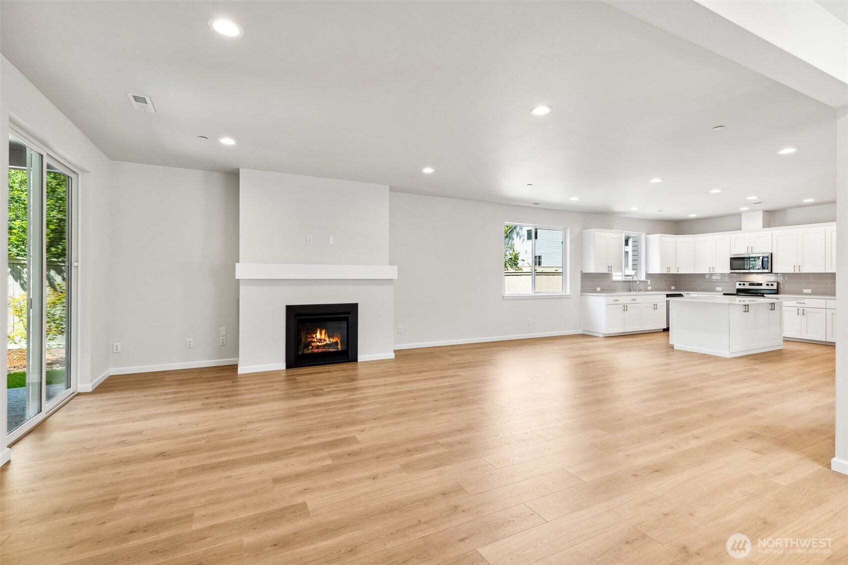 16712 8th Avenue Ct E Unit: 09