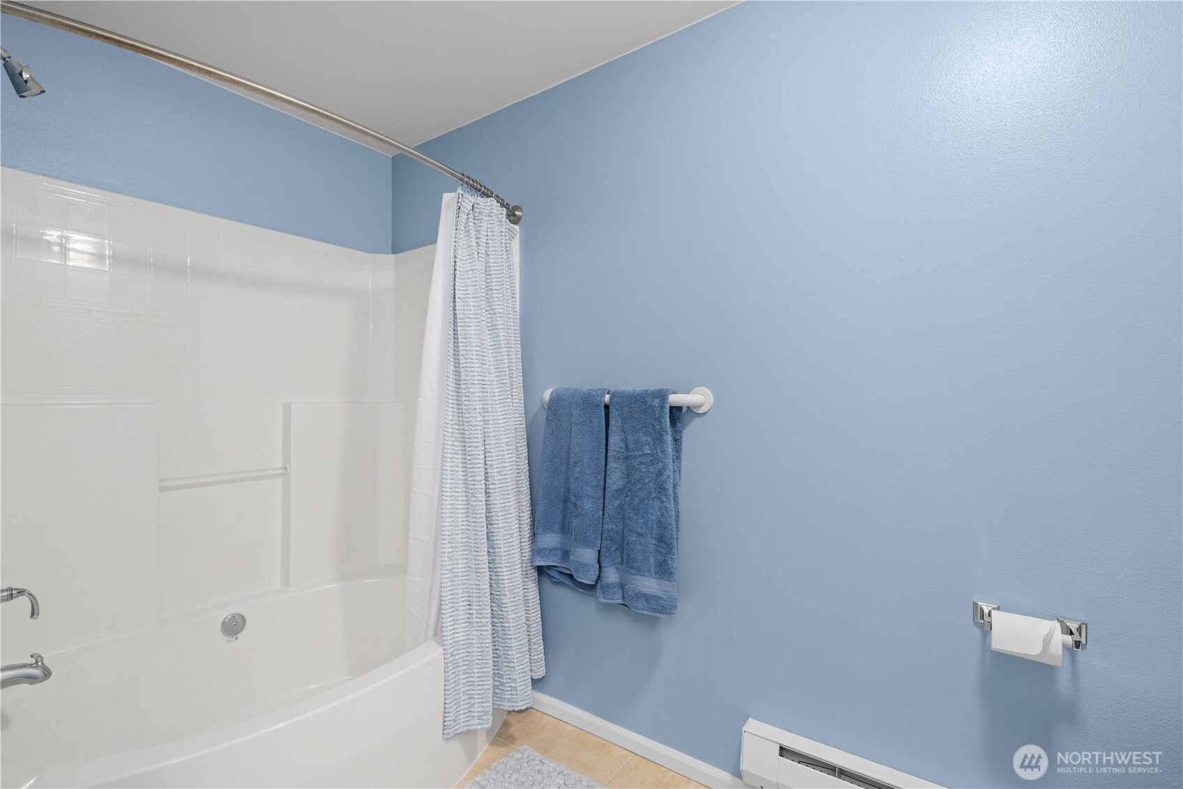 4030 S 213th Ct Unit: B