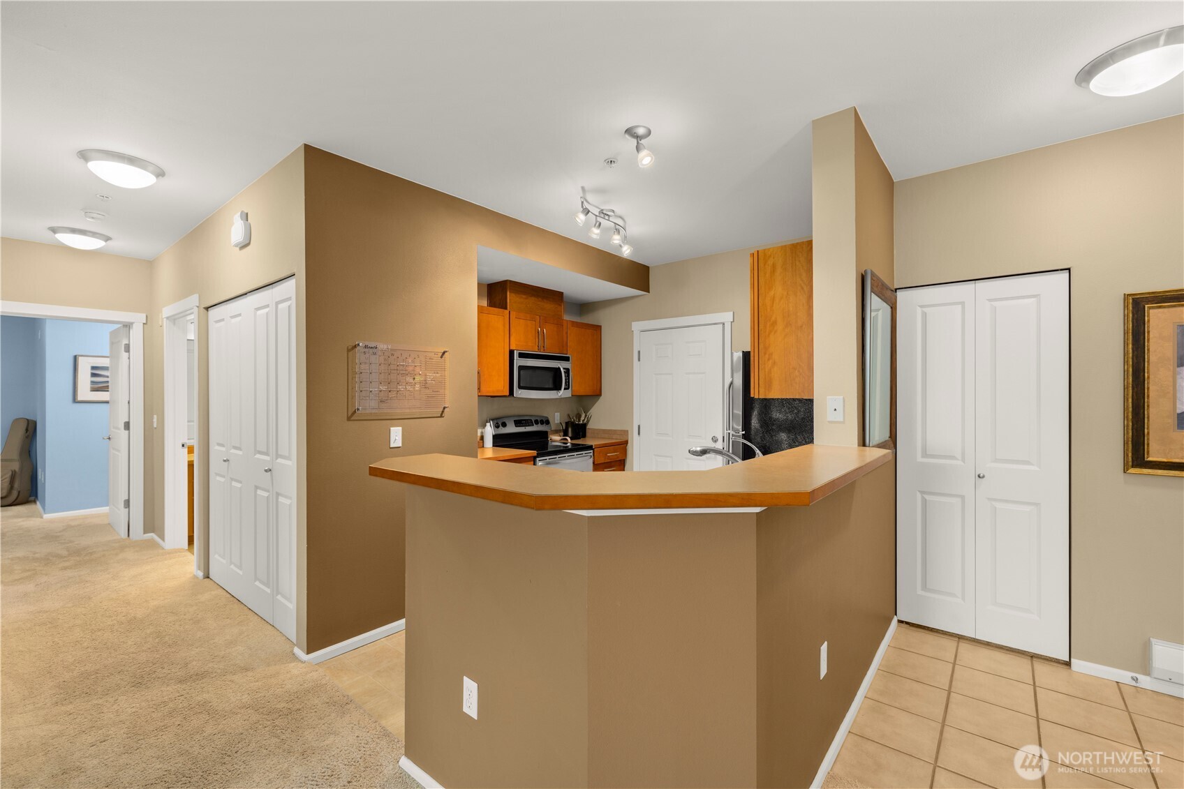 4030 S 213th Ct Unit: B