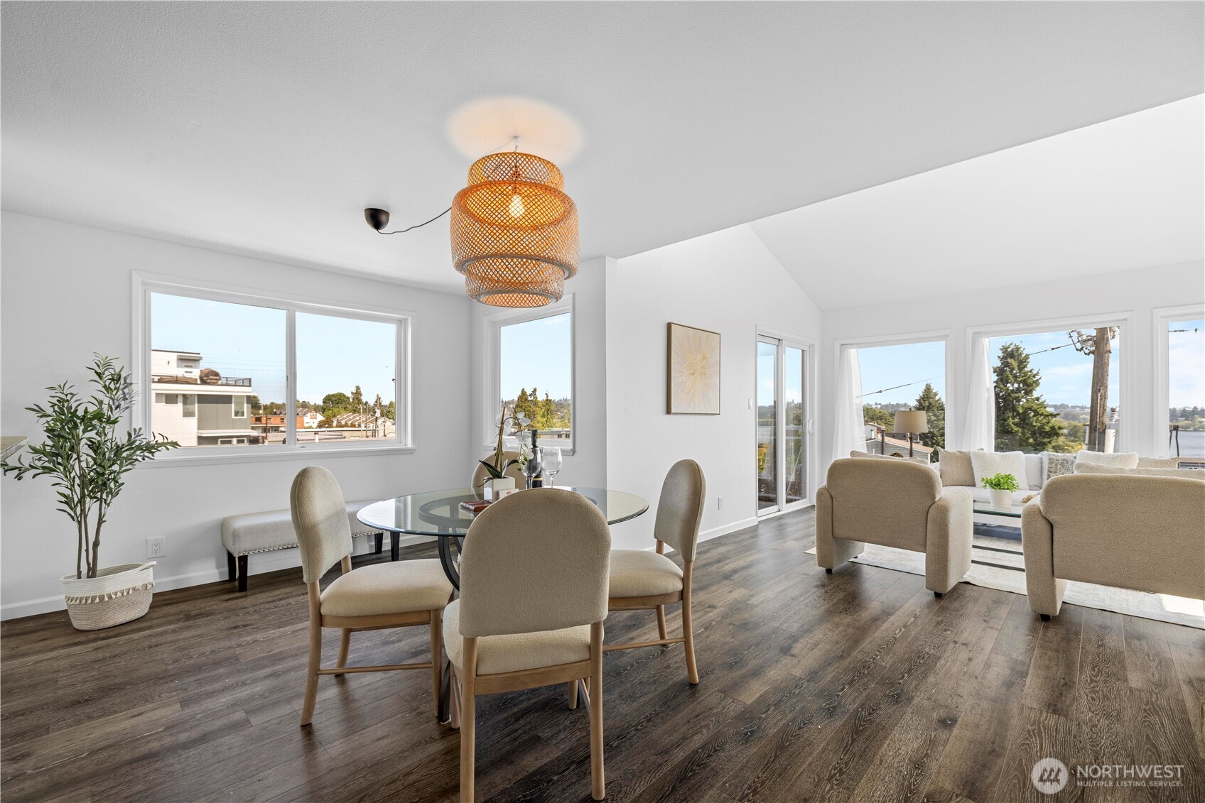 7111 Linden Avenue N Unit: 401