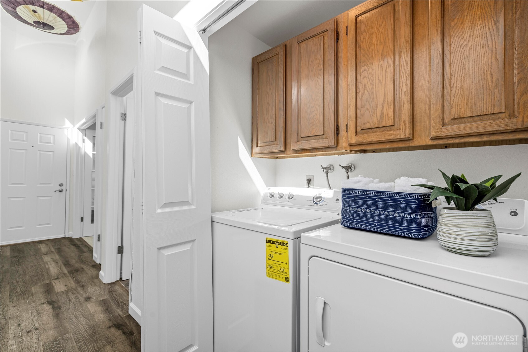 7111 Linden Avenue N Unit: 401