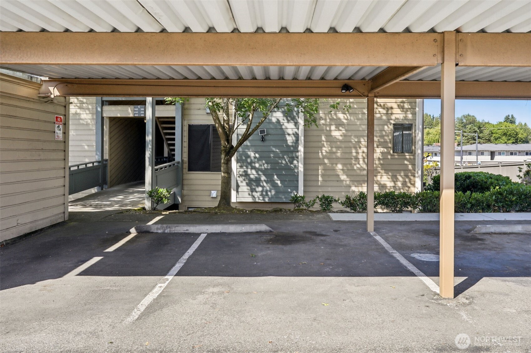4800 200th Street SW Unit: E 301