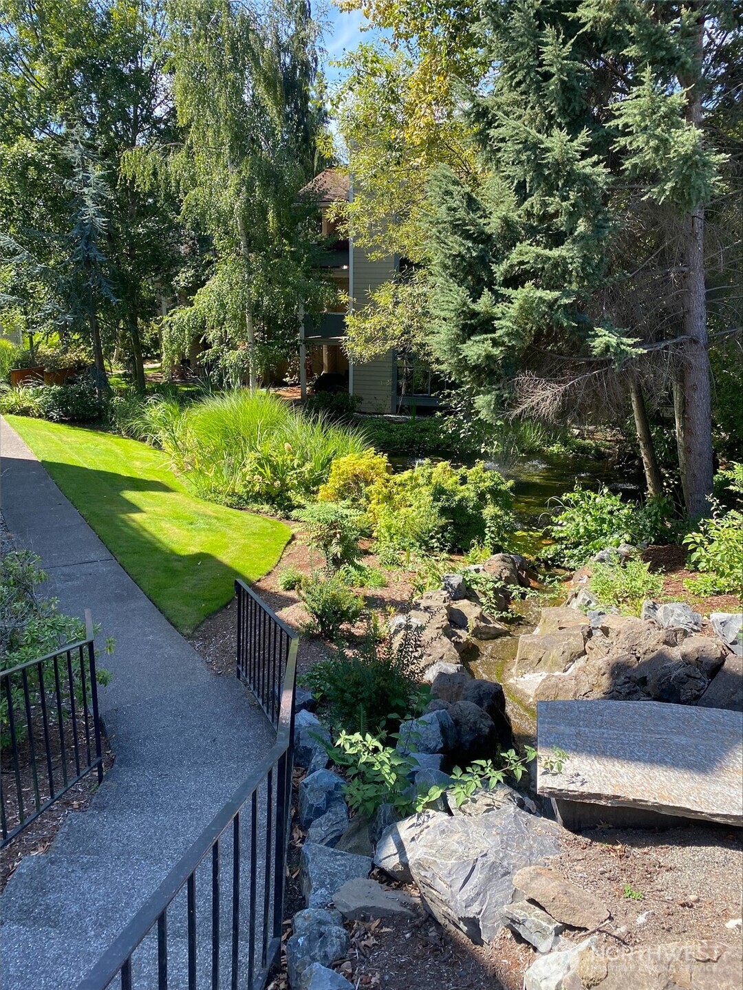 4800 200th Street SW Unit: E 301