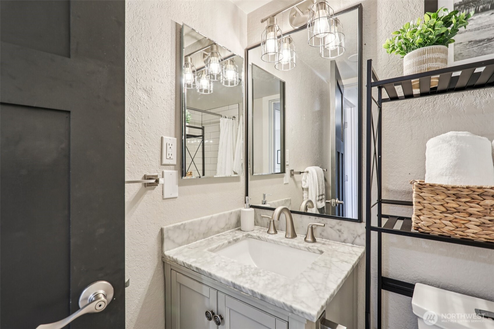 4800 200th Street SW Unit: E 301