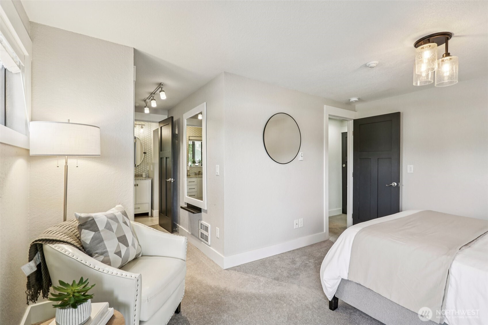 4800 200th Street SW Unit: E 301