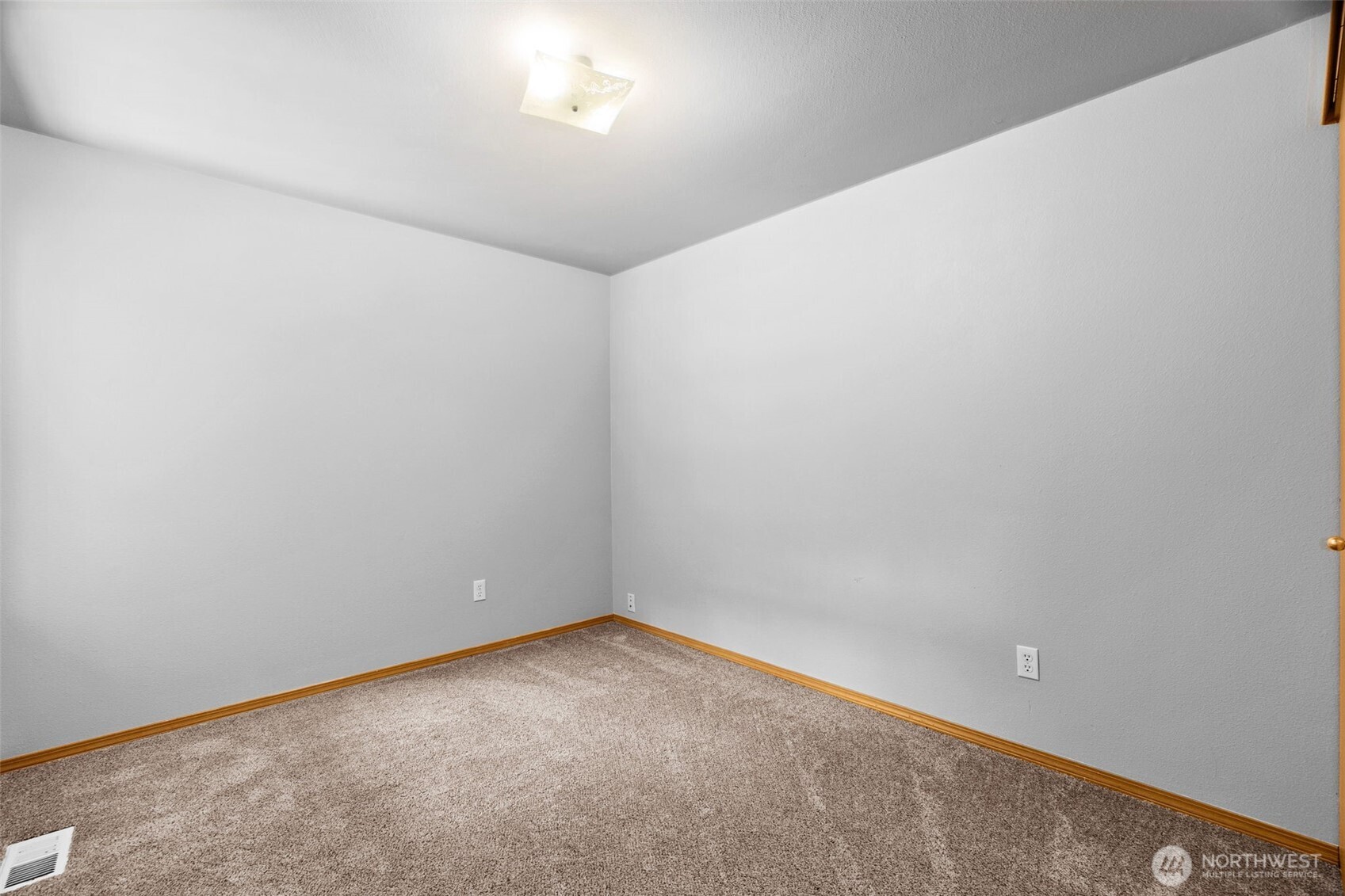 8518 8th Court SE
