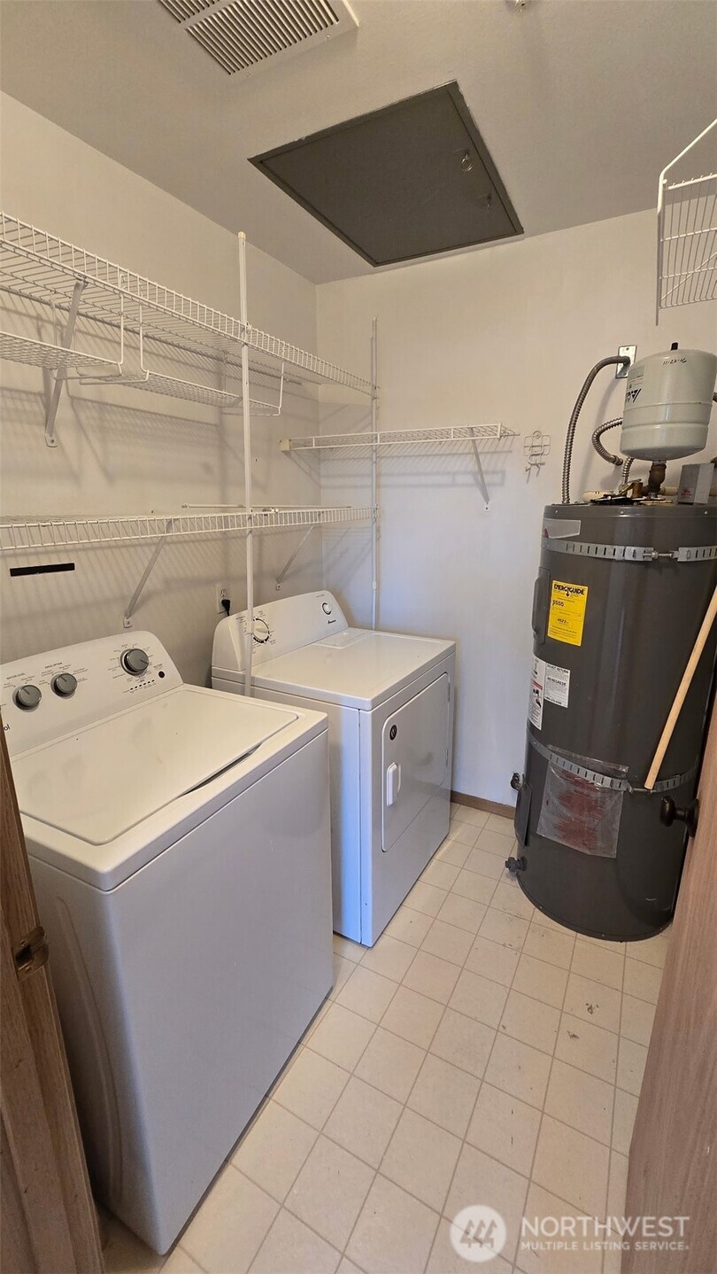 21907 42nd Avenue S Unit: 203