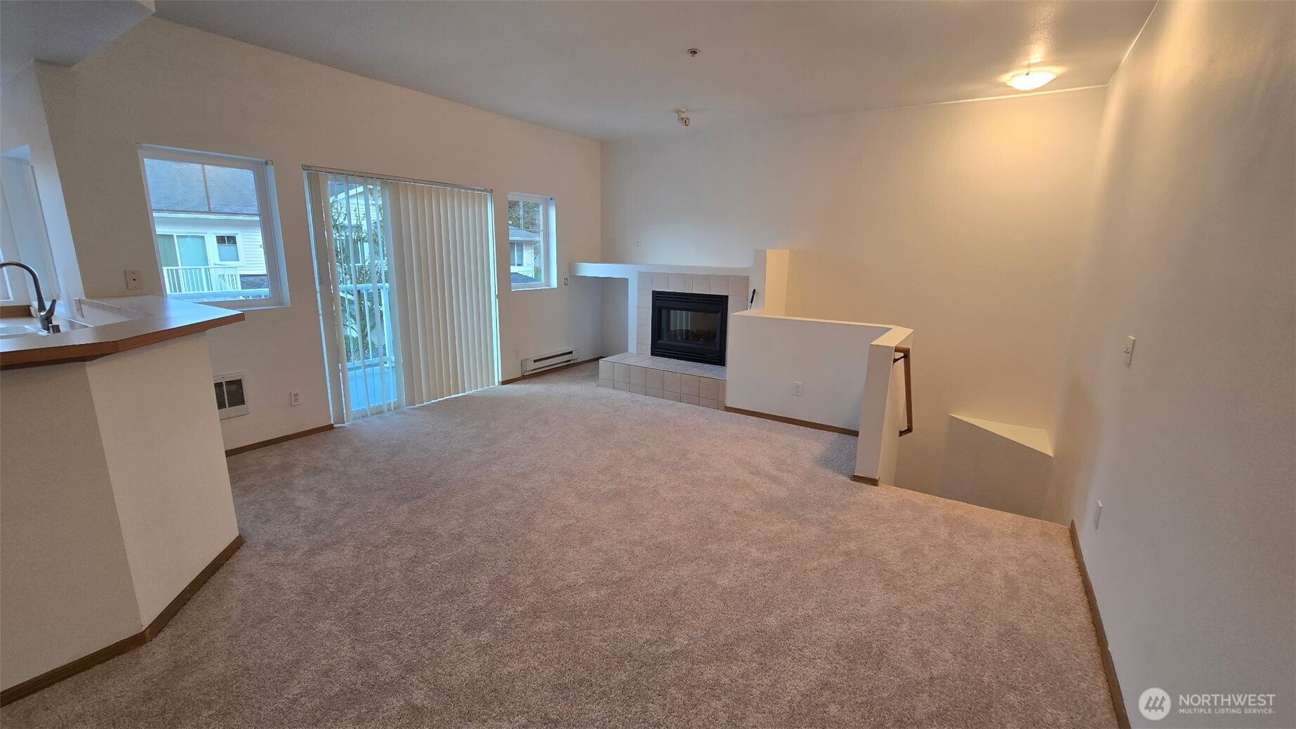 21907 42nd Avenue S Unit: 203