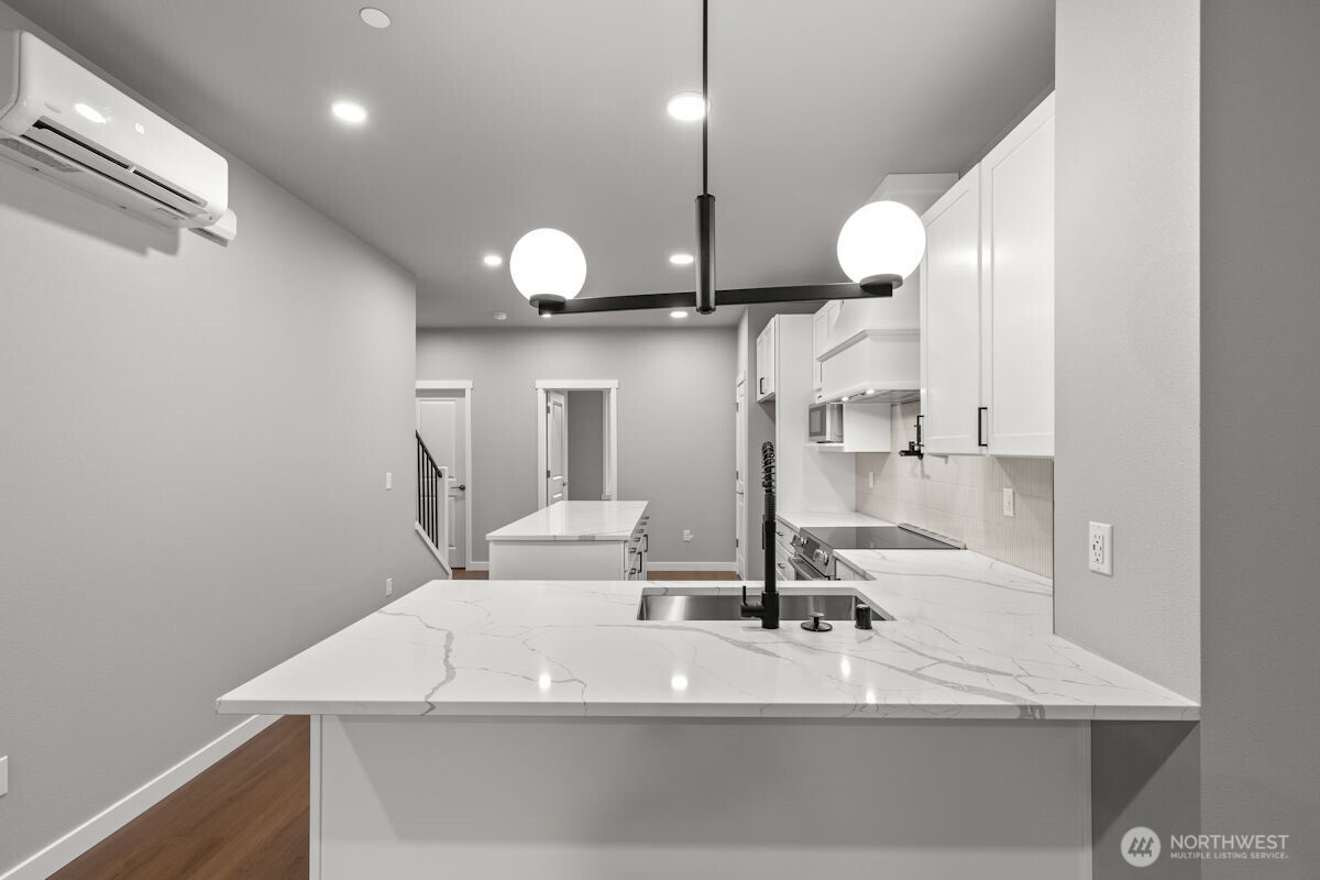 16823 Alder Way Unit: J5