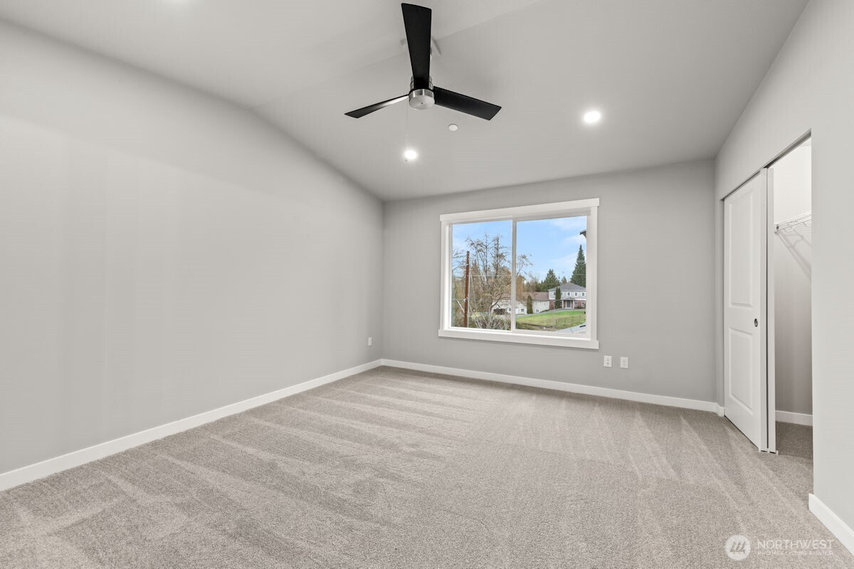 16823 Alder Way Unit: J5