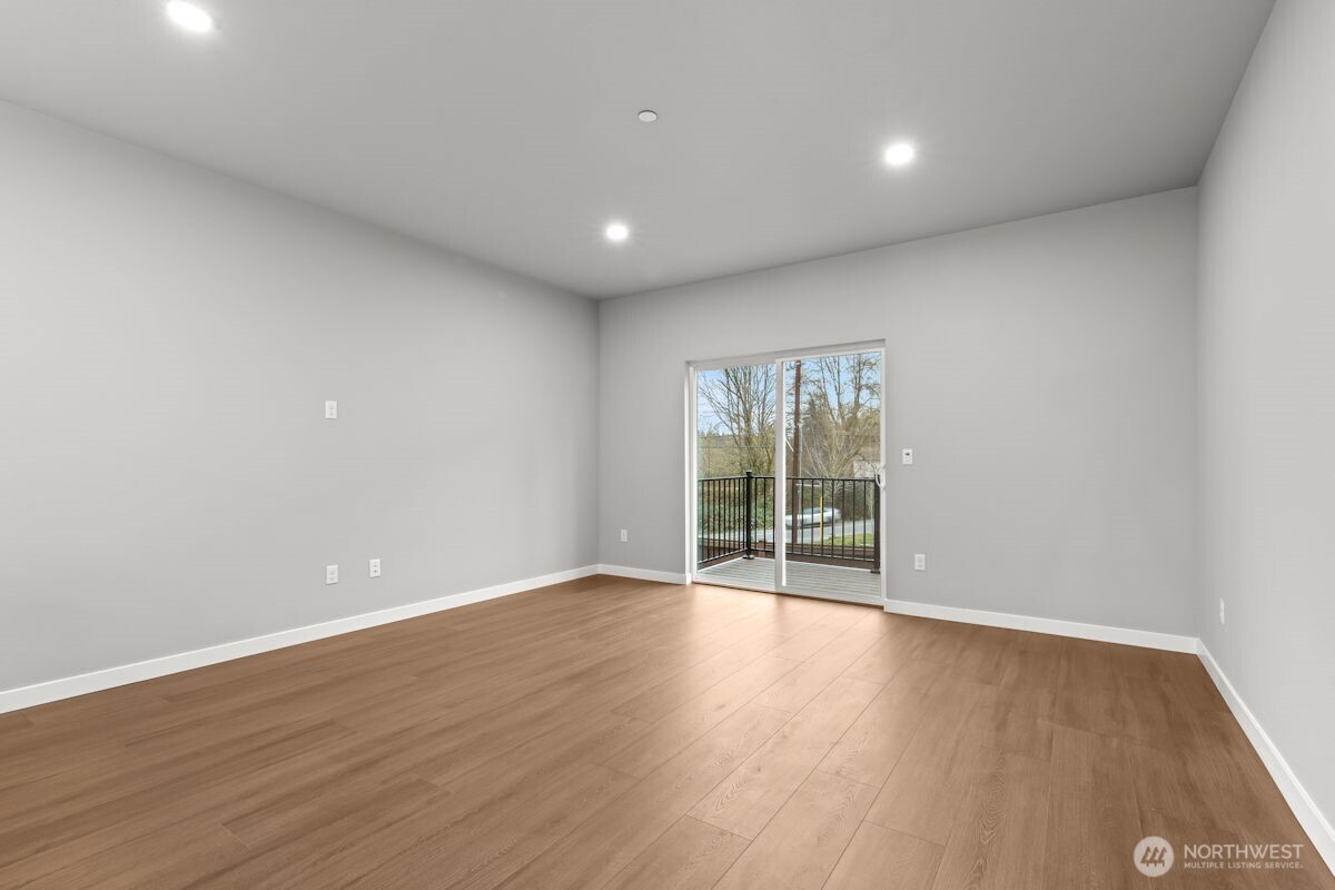 16823 Alder Way Unit: J5