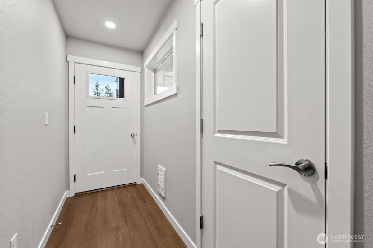 16823 Alder Way Unit: J5