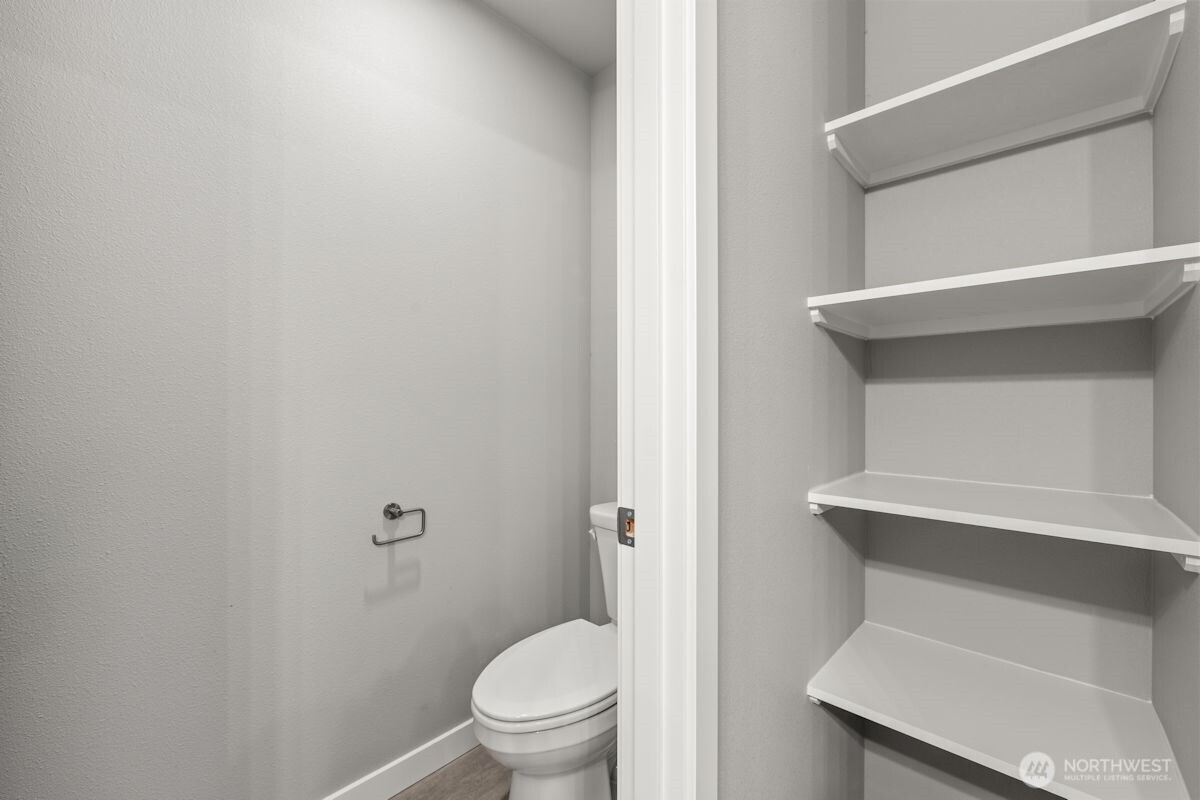16823 Alder Way Unit: J5