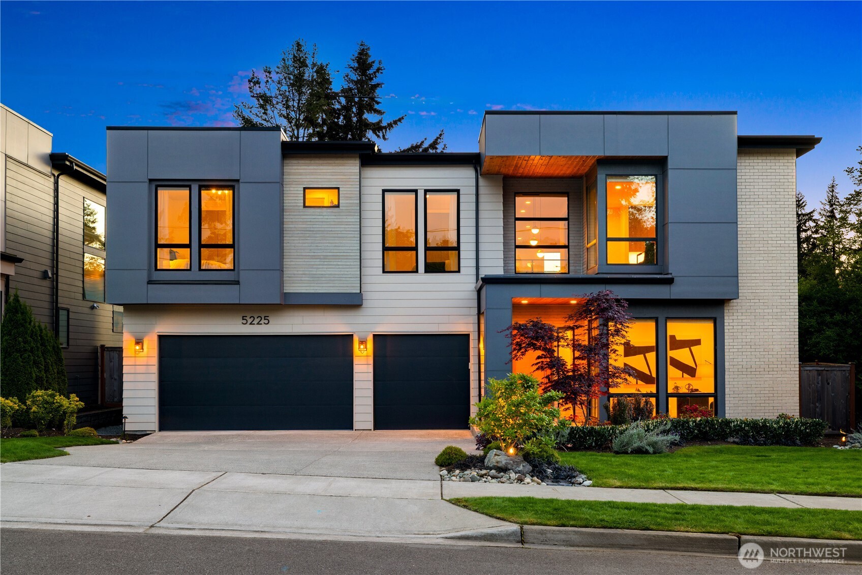5225 114th Ave NE