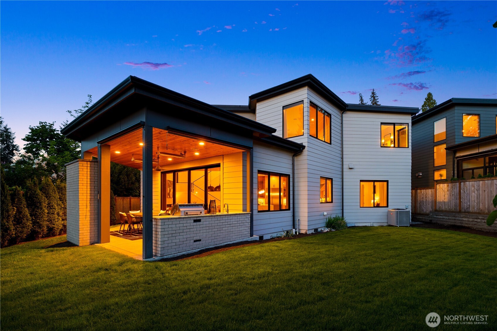 5225 114th Ave NE