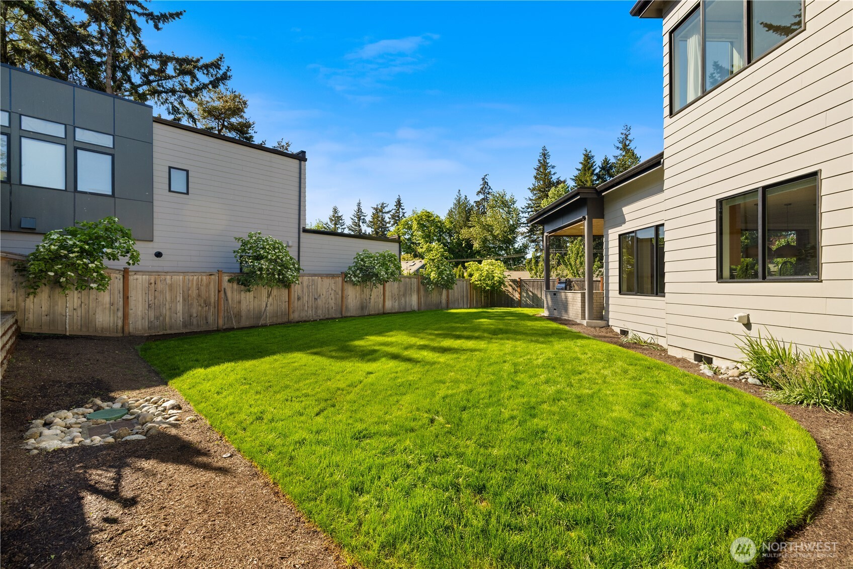 5225 114th Ave NE