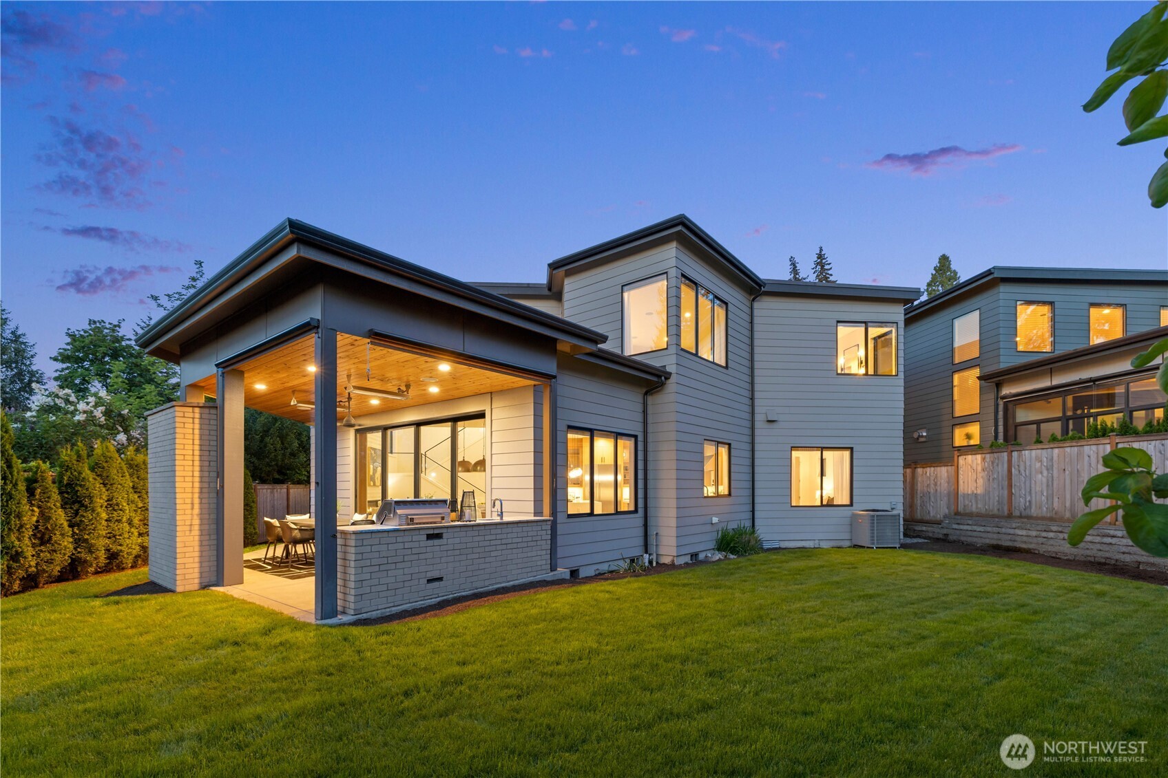 5225 114th Ave NE