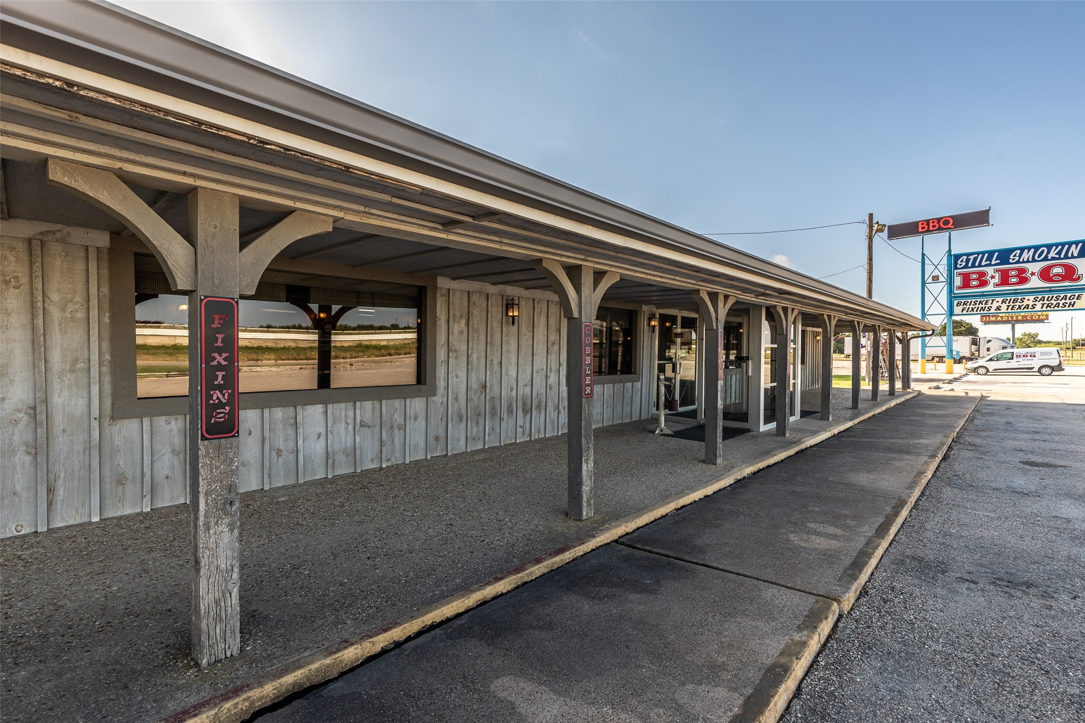 212 S Hickory Street