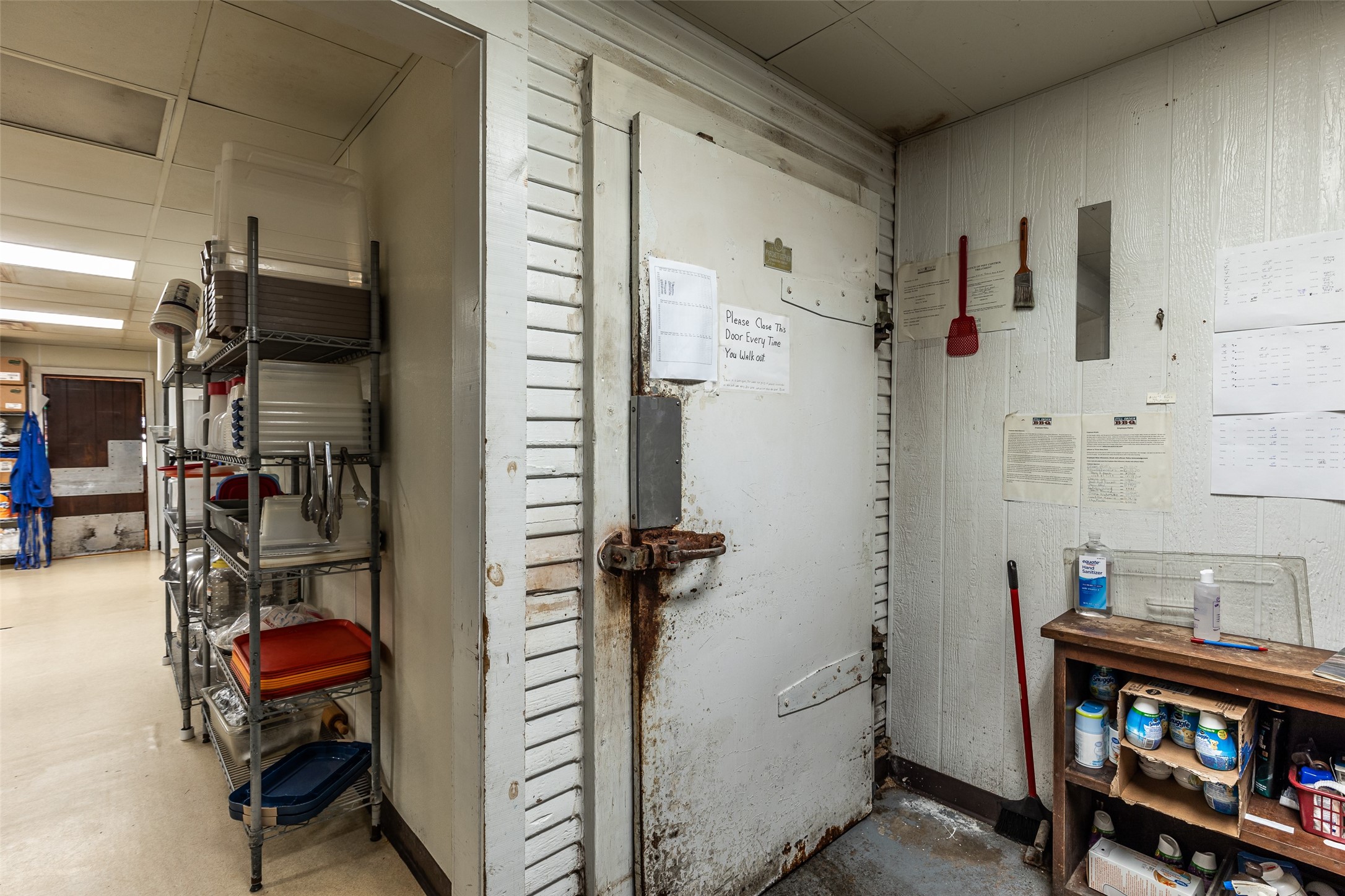 212 S Hickory Street