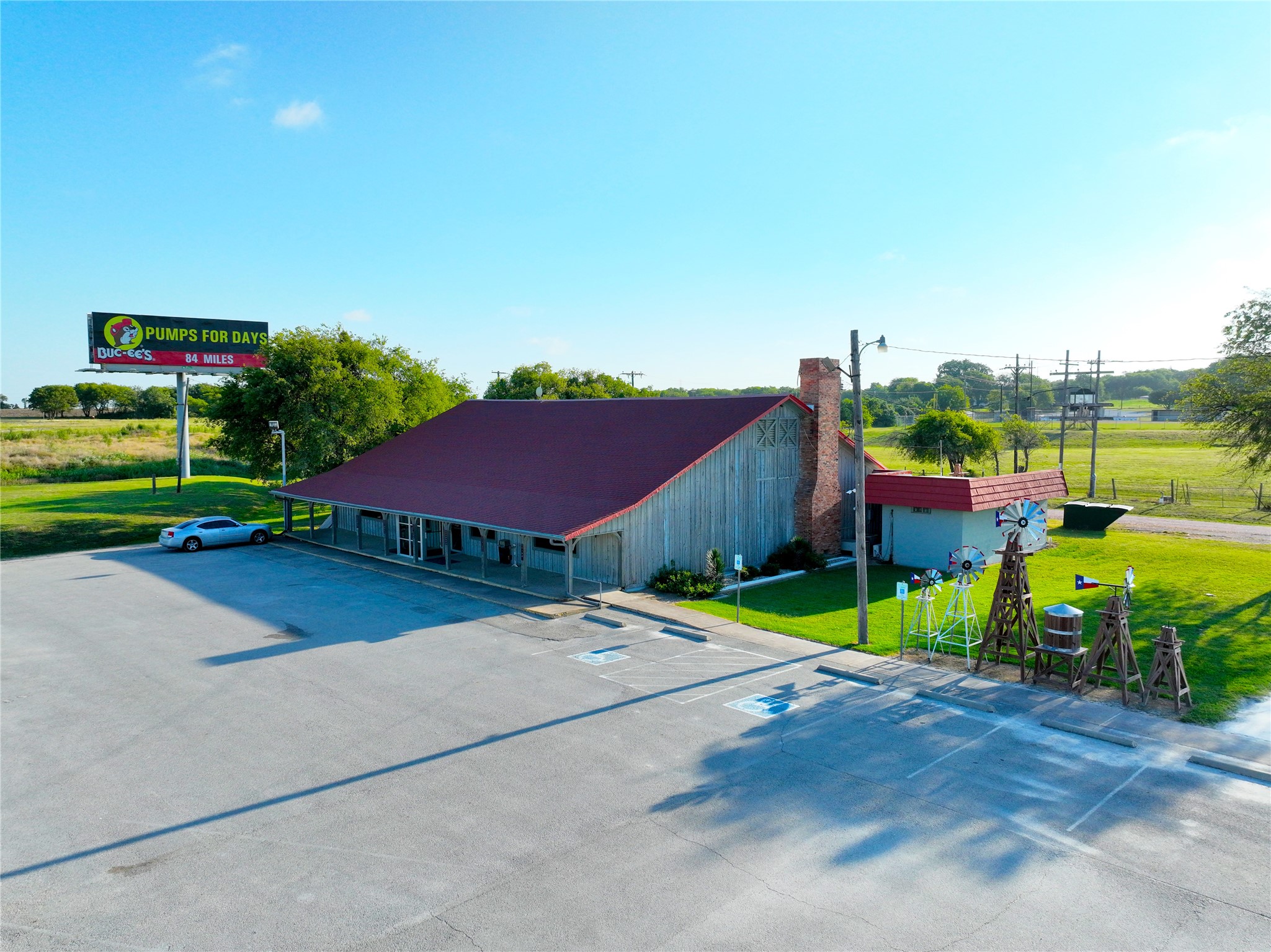 212 S Hickory Street