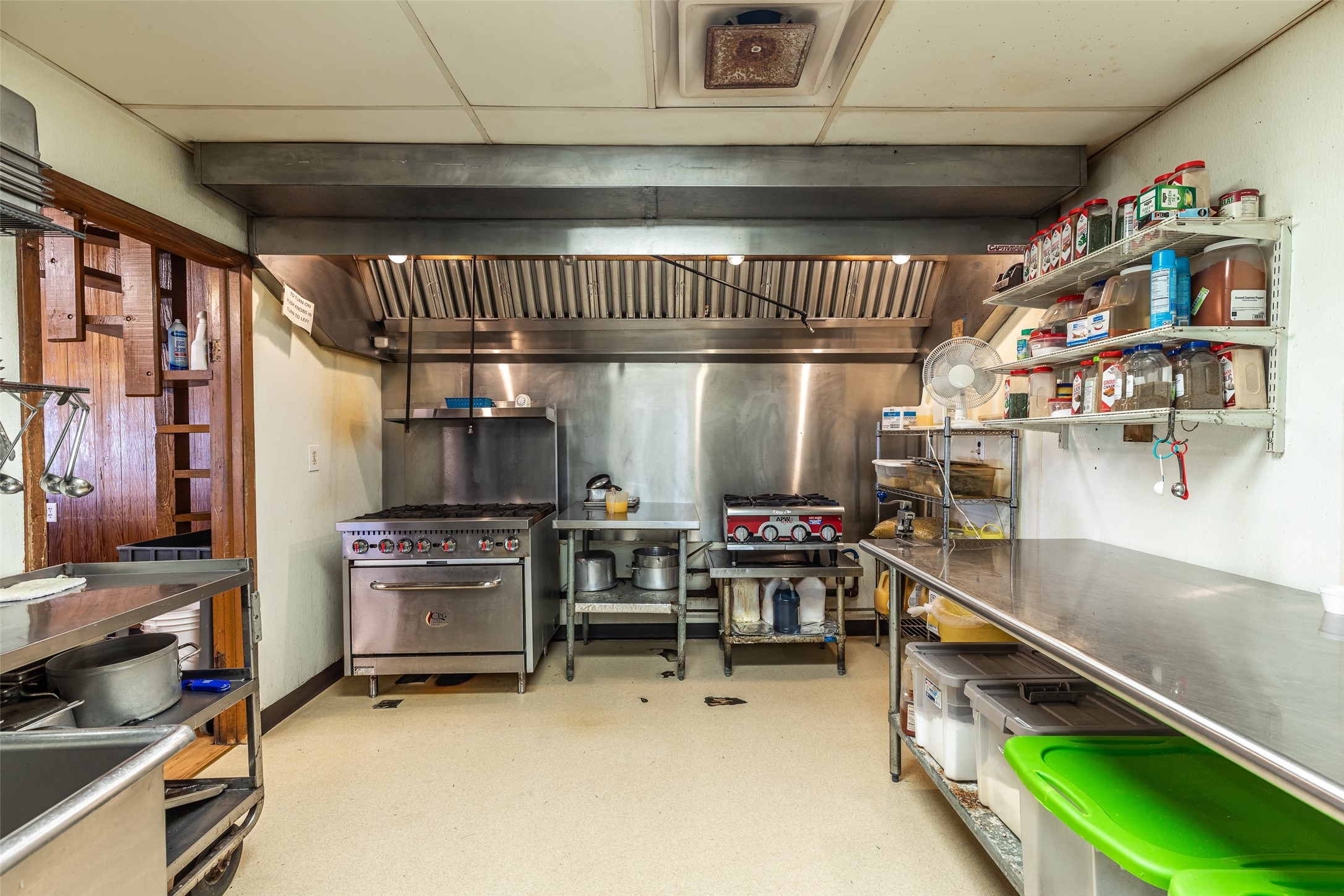 212 S Hickory Street