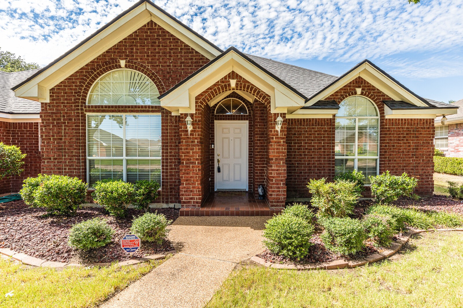 906 S Marable Street