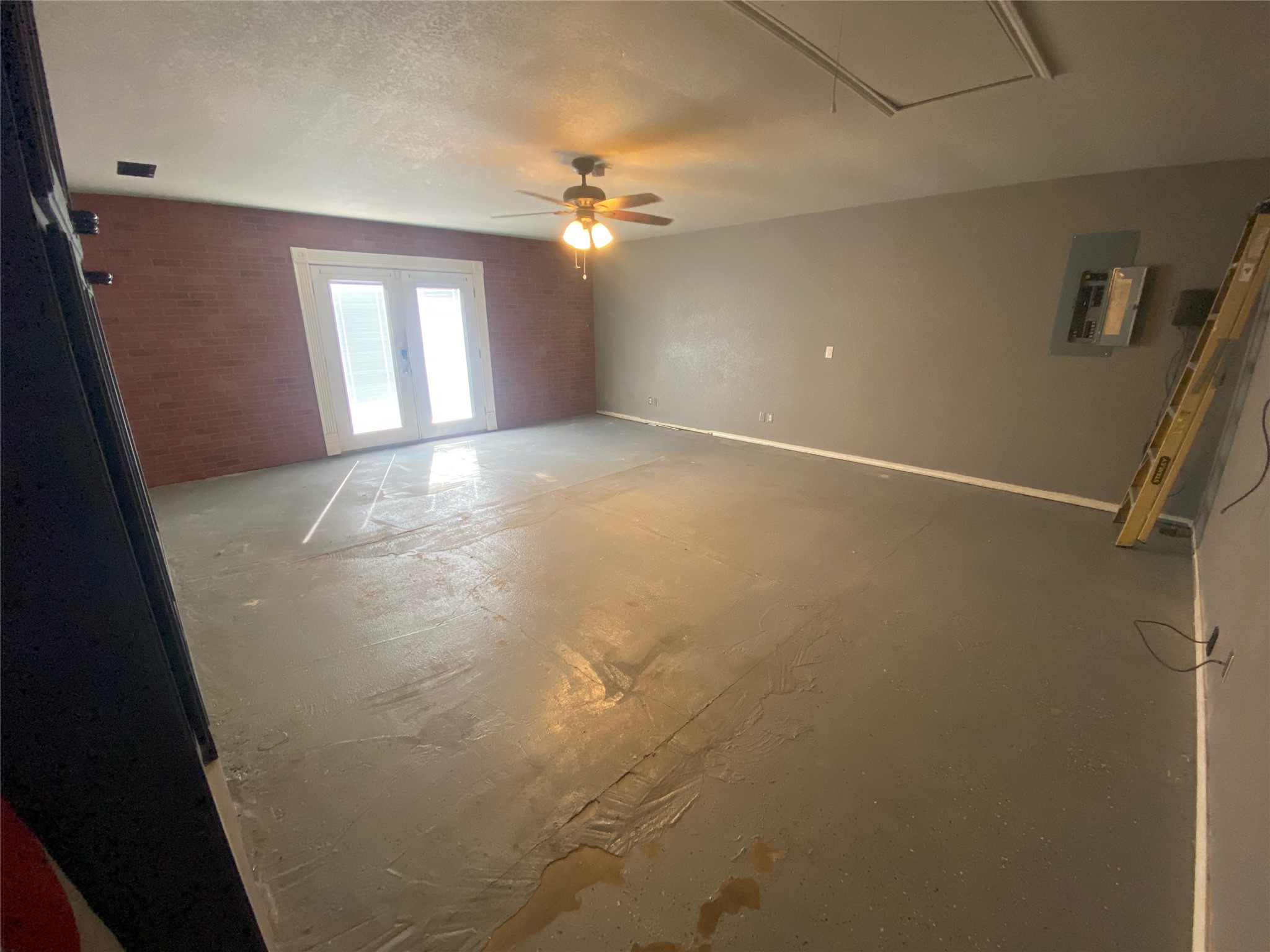 8001 Harvest Drive