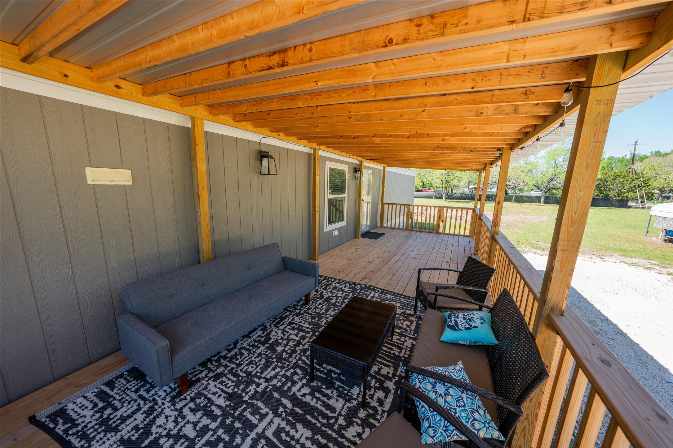144 N Greenbriar Road