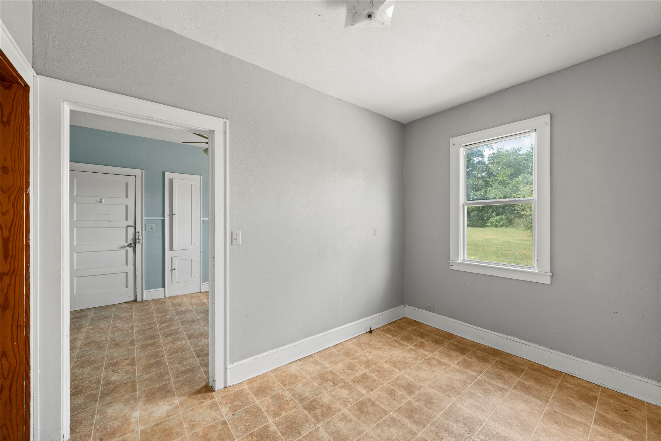 1110 S Harrison Street