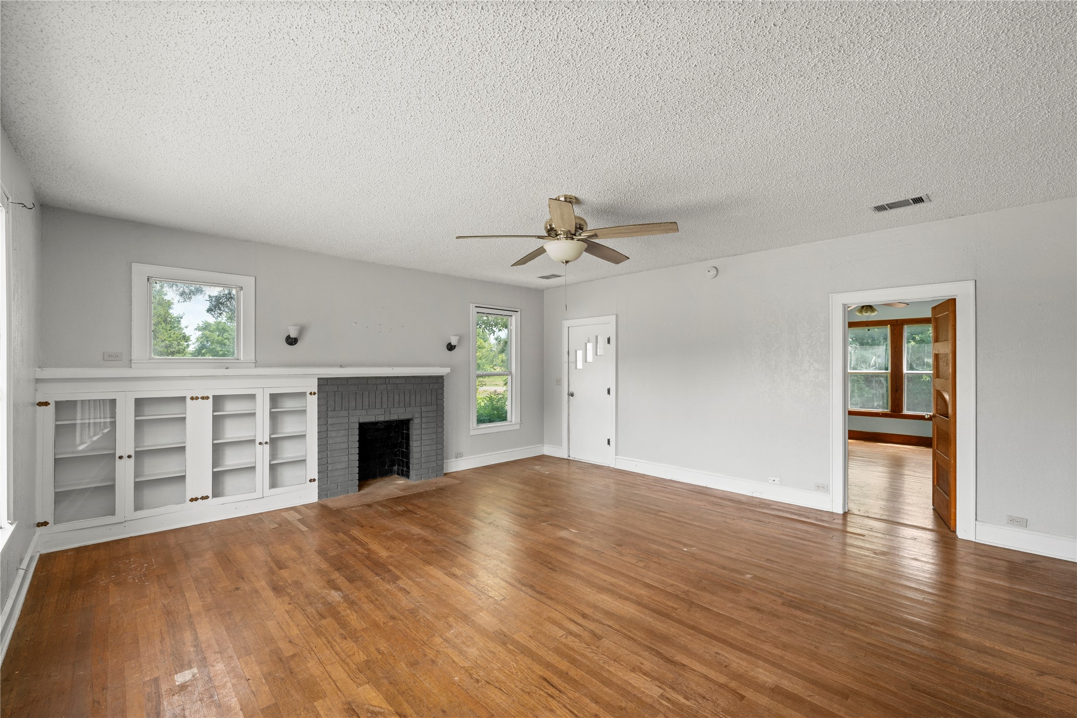 1110 S Harrison Street