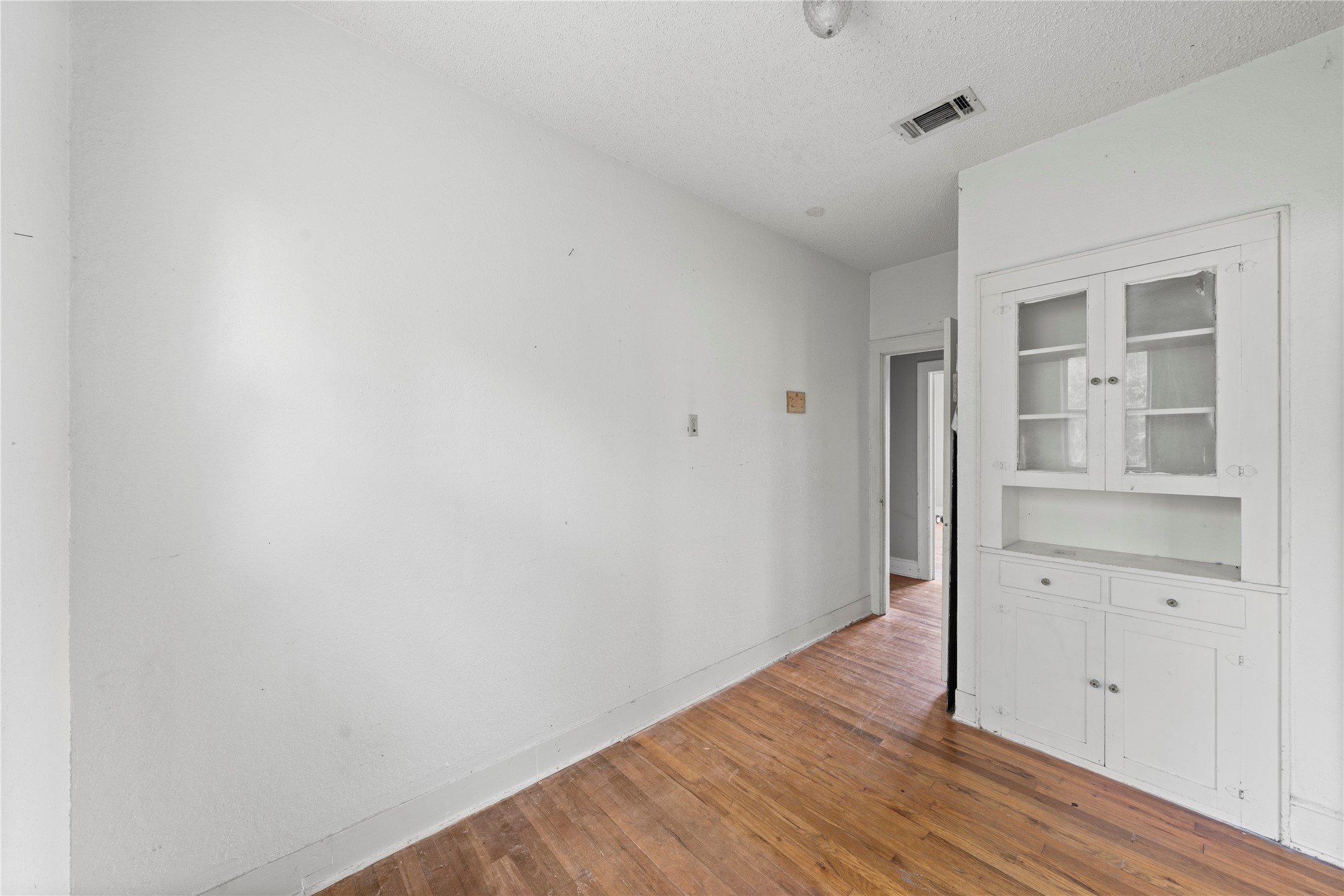 1110 S Harrison Street