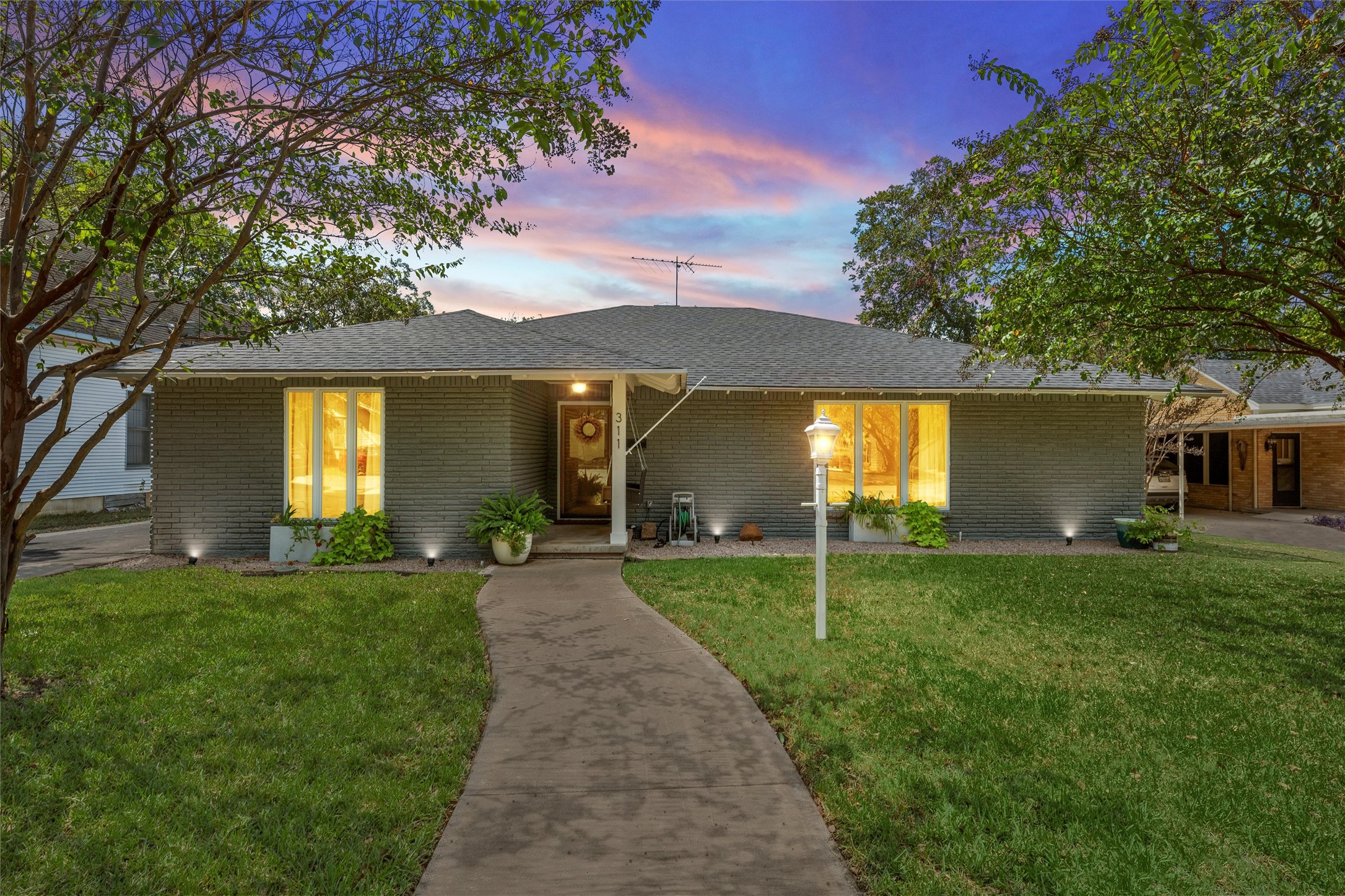 311 N Marable Street