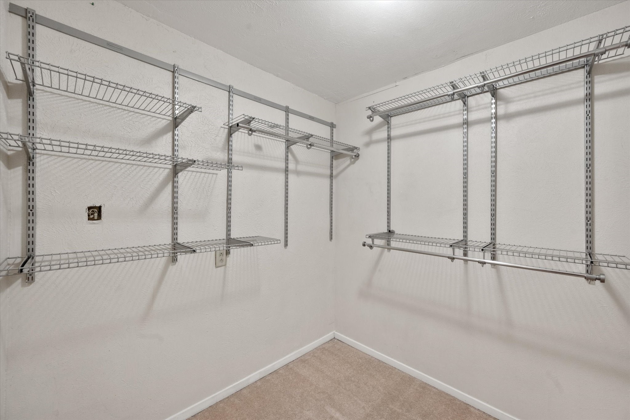 159 SE Gardens Boulevard