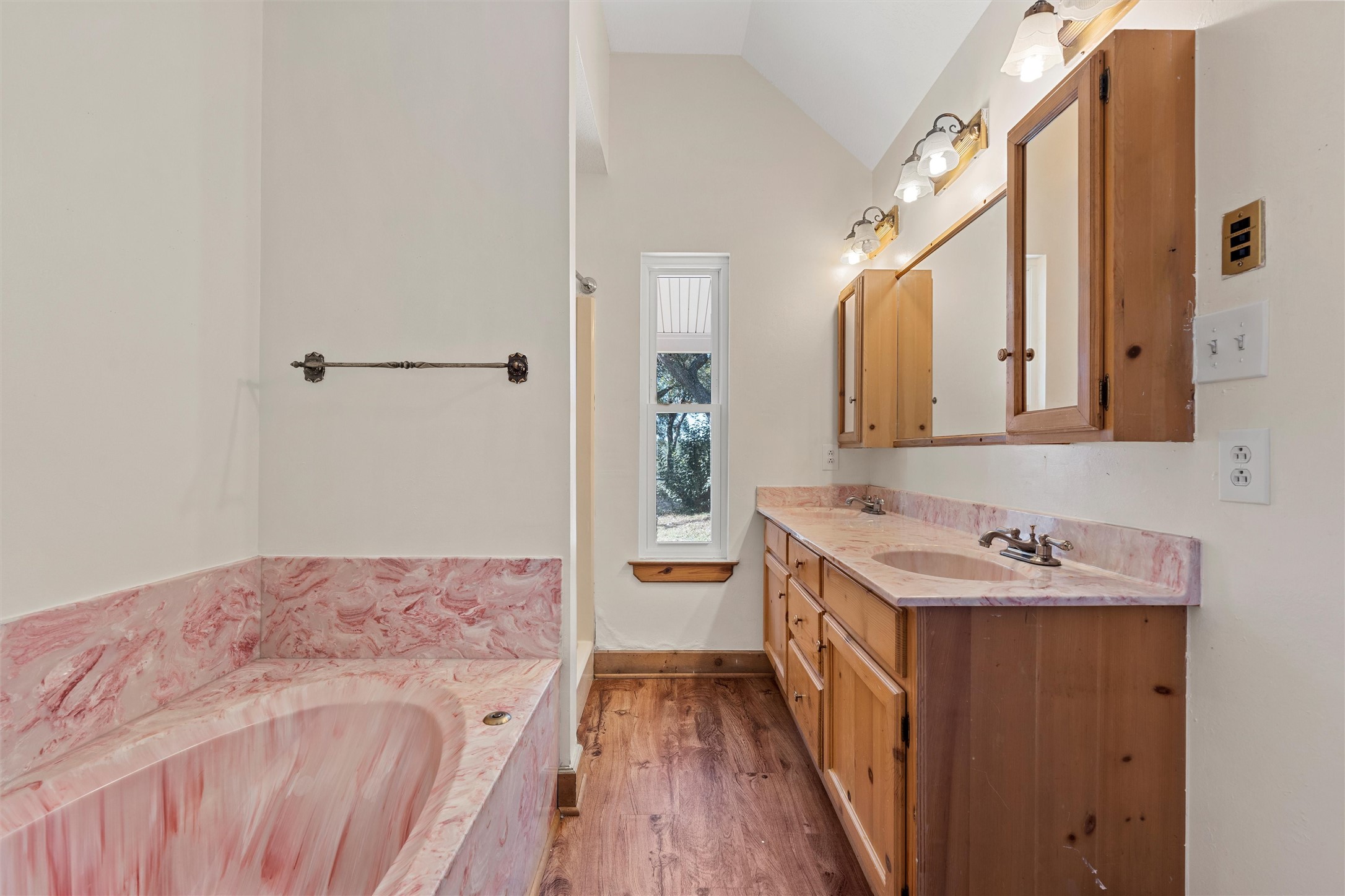 145 County Road 1816