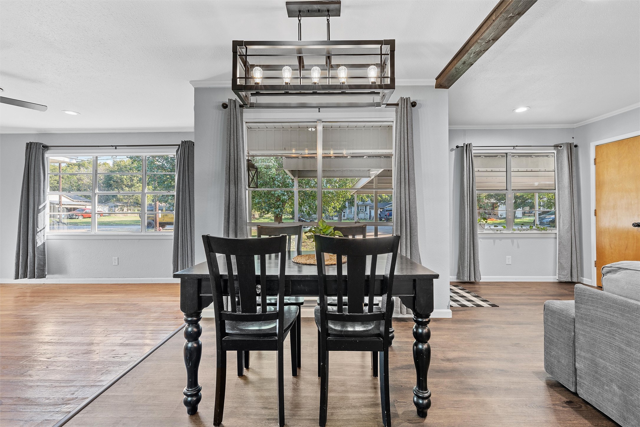 1027 Park Drive