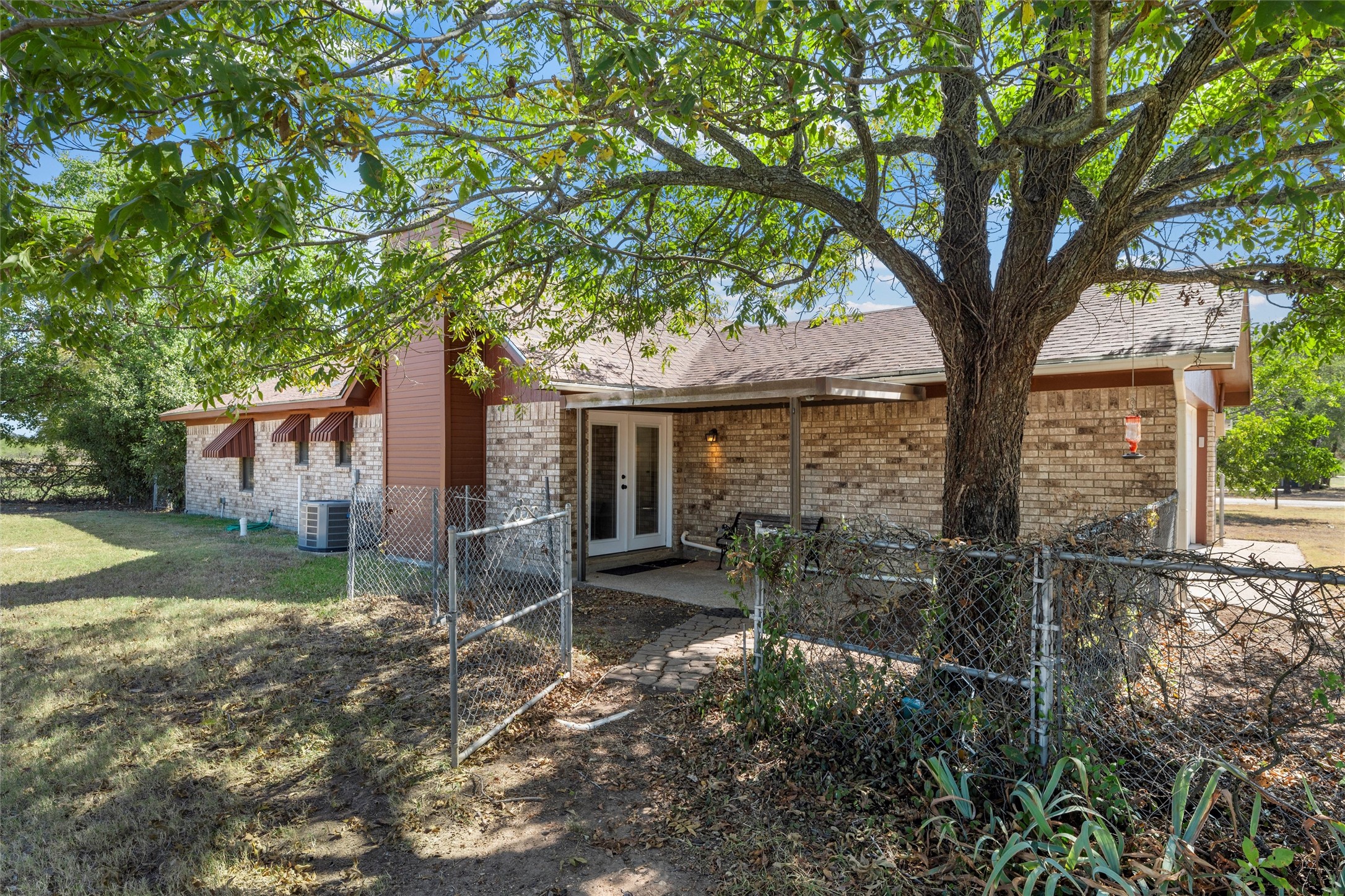 114 Fort Graham Circle