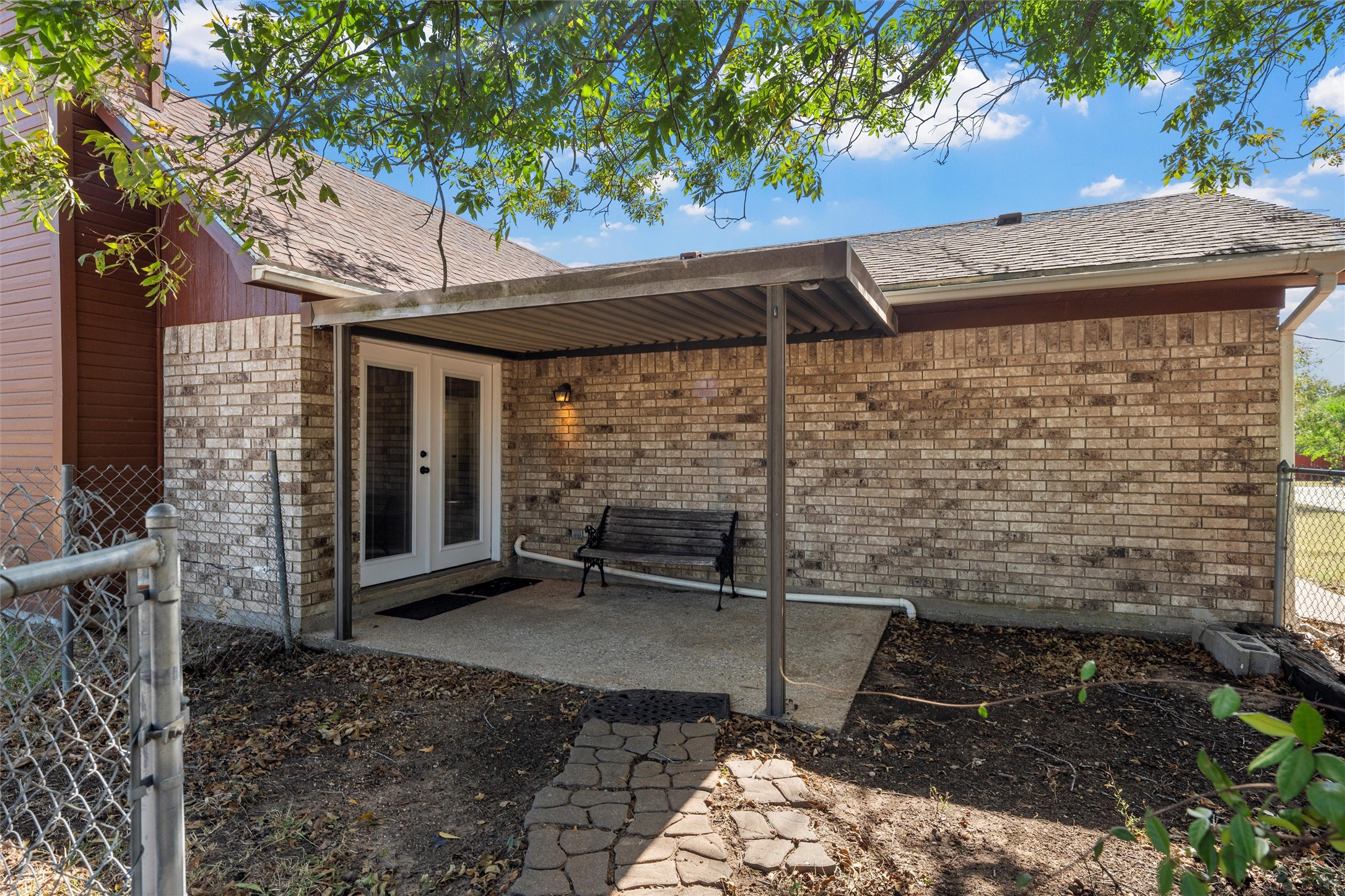 114 Fort Graham Circle