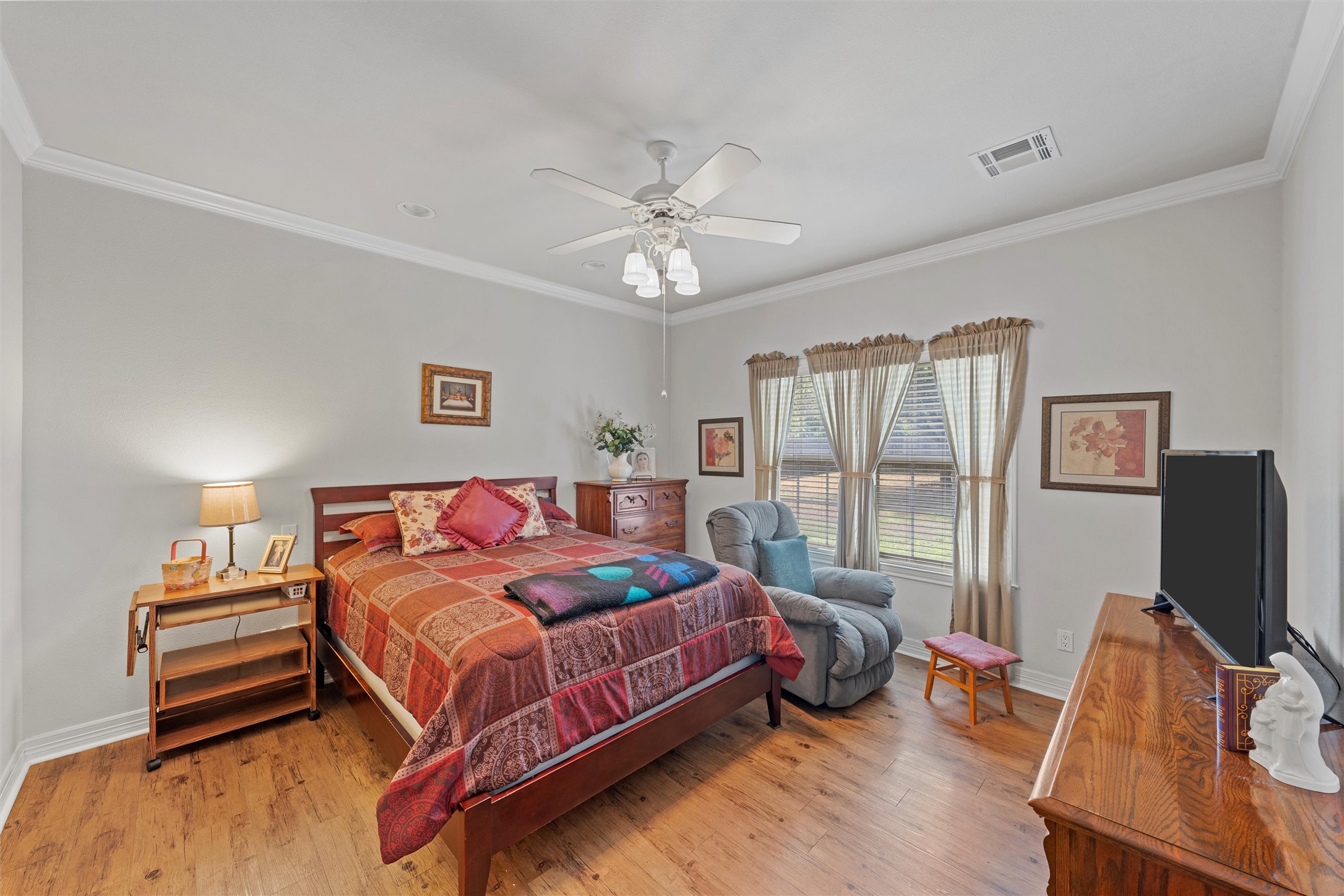 1104 Harrison Street