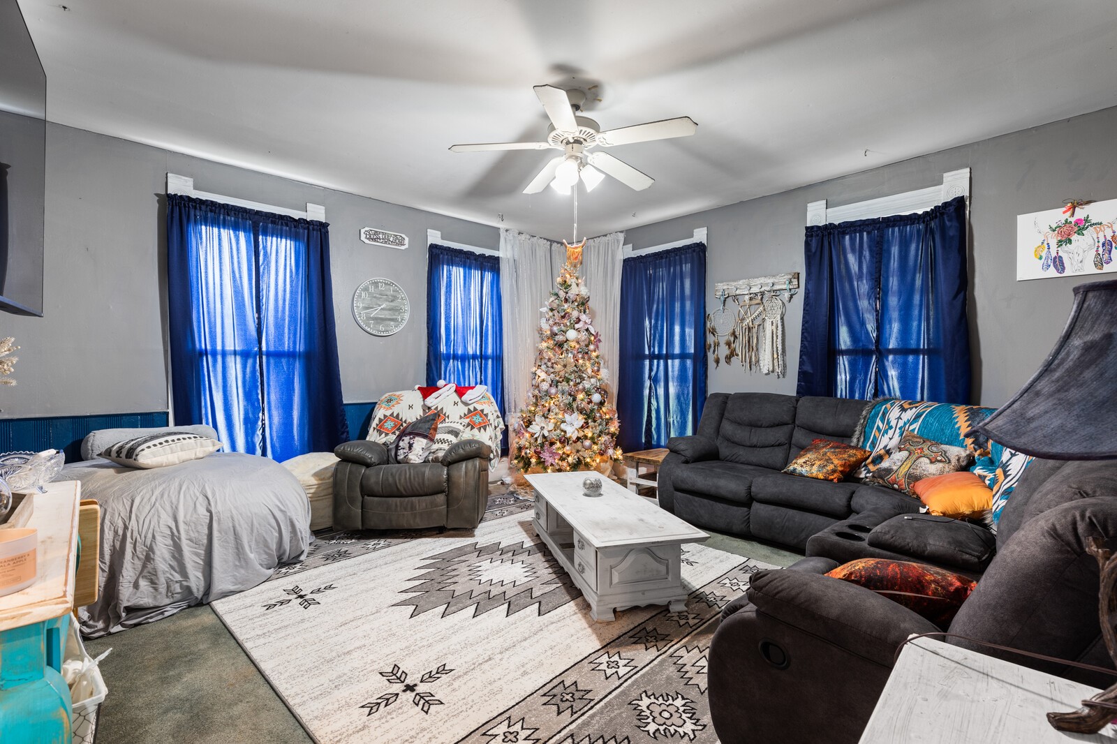 800 W Roosevelt Avenue