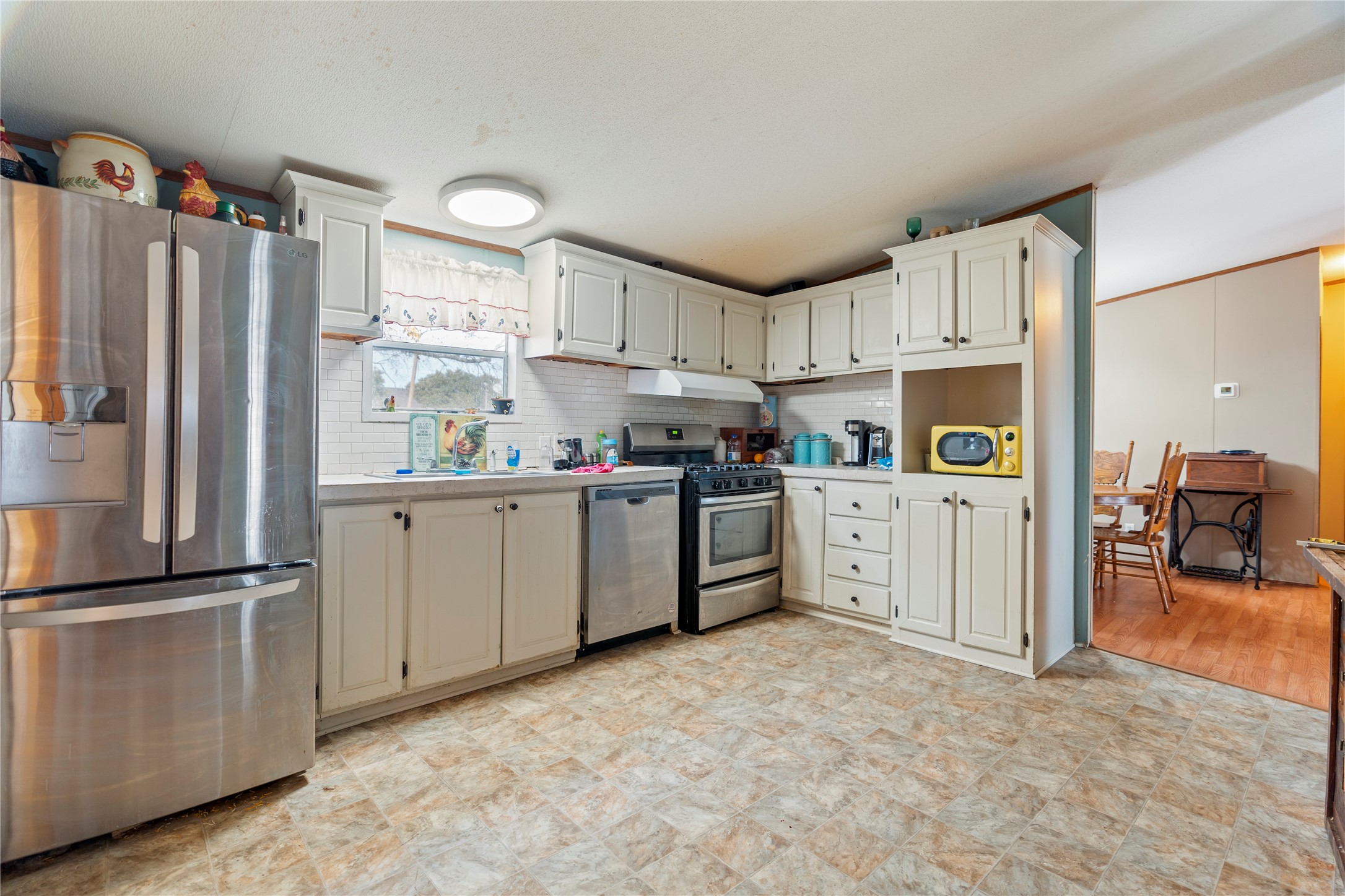 107 N College Street