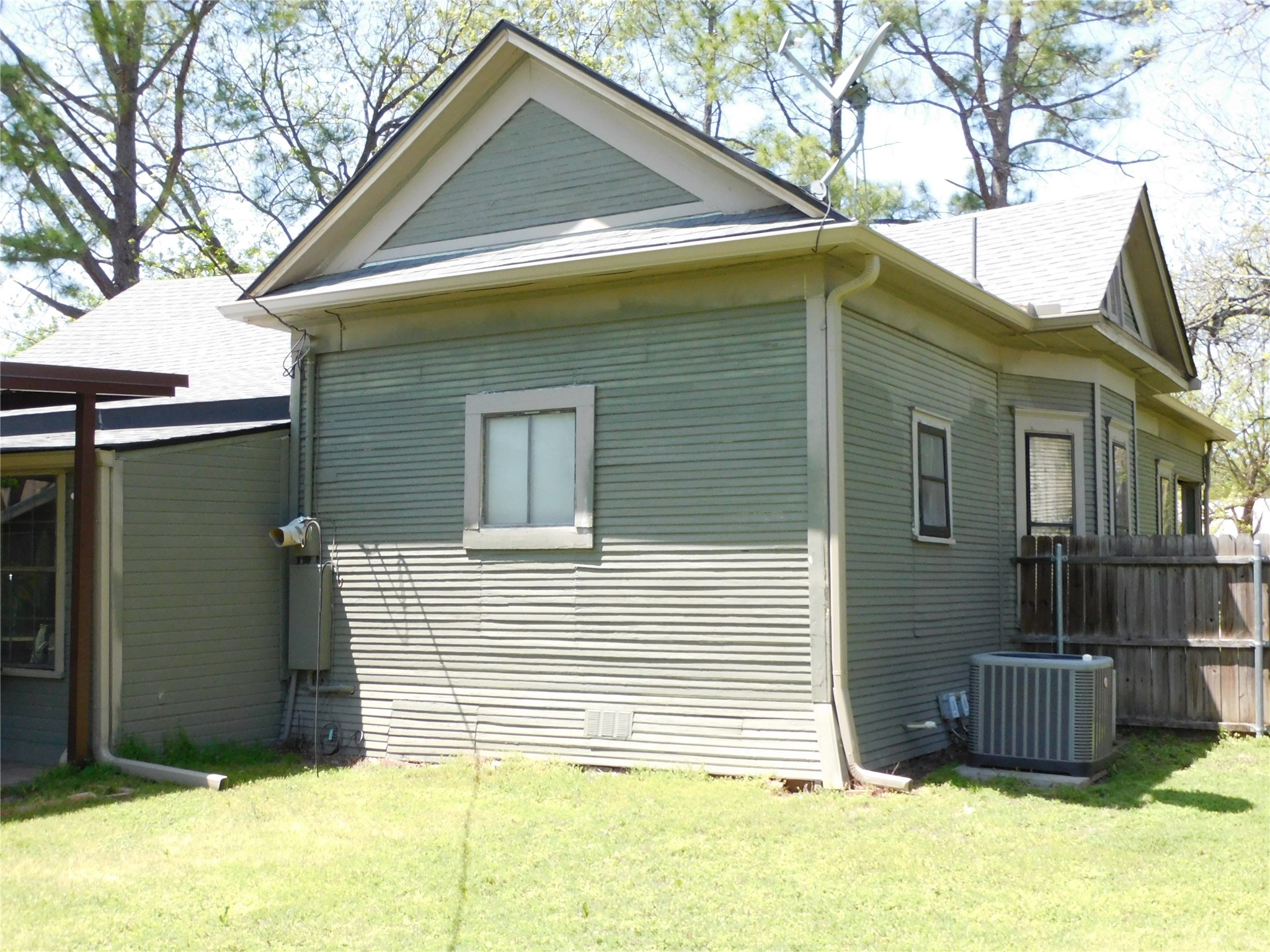 507 NW 3rd Street