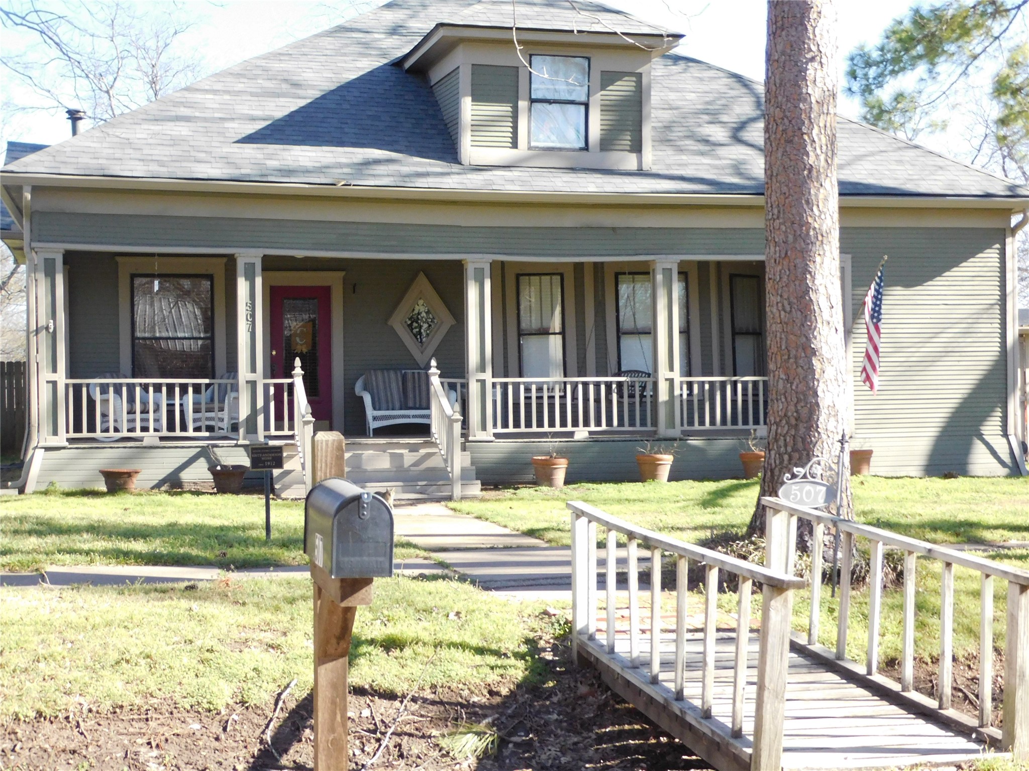 507 NW 3rd Street